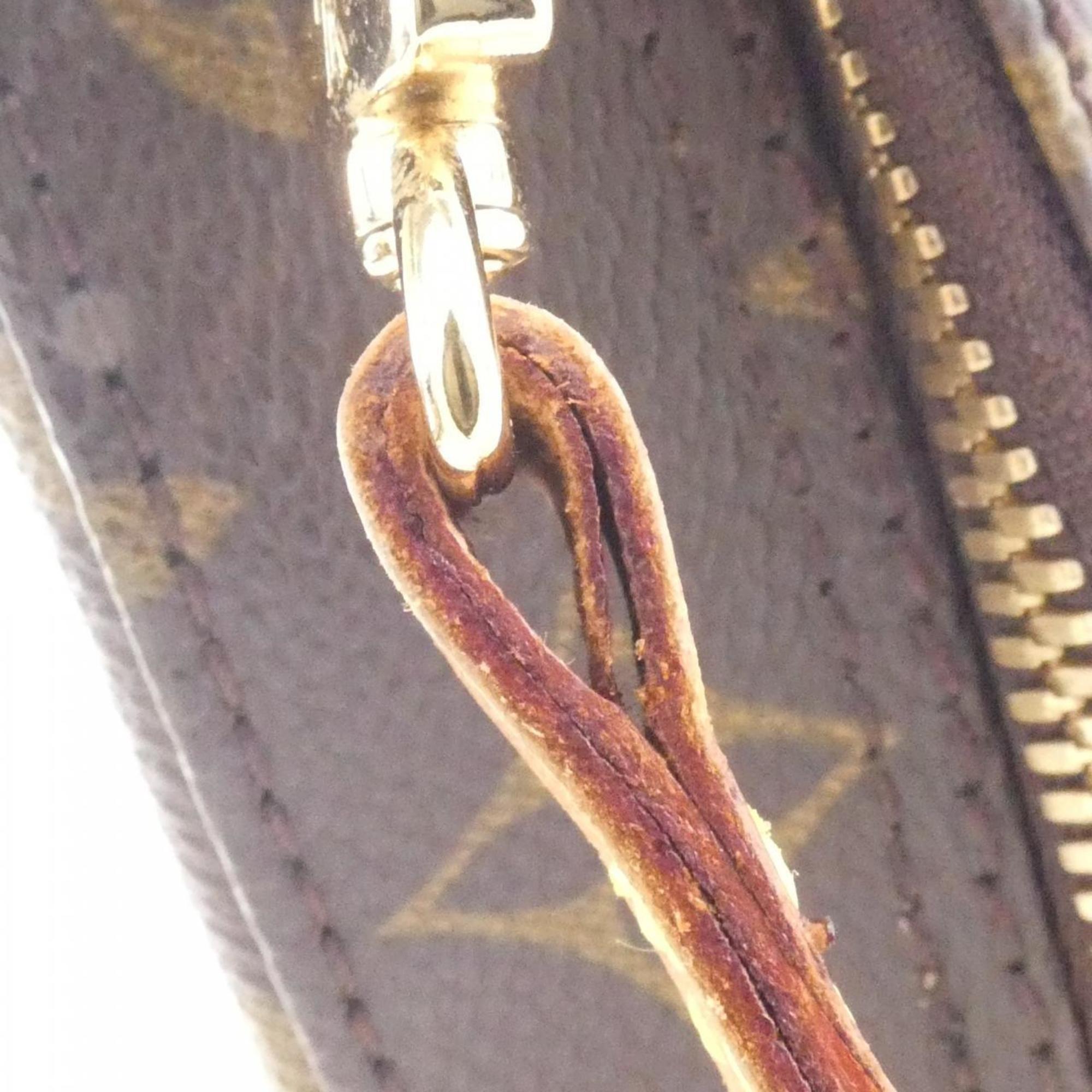 Louis Vuitton Brown Coated Canvas Handbag (Pre-Owned)