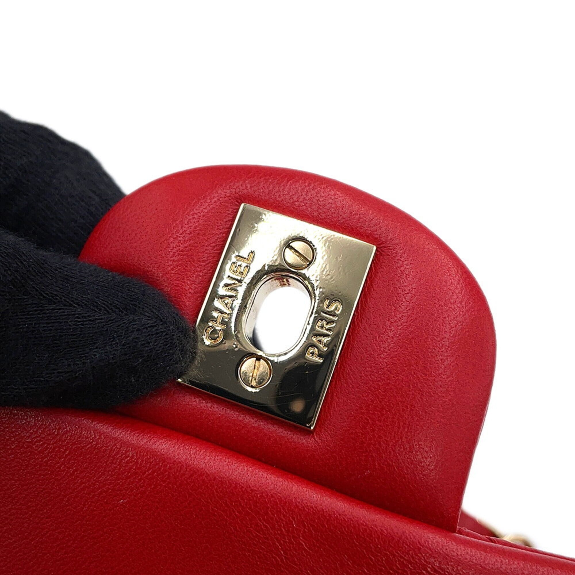 Chanel Matelasse Red Color Leather Handbag Shoulder Bag (Pre-Owned)
