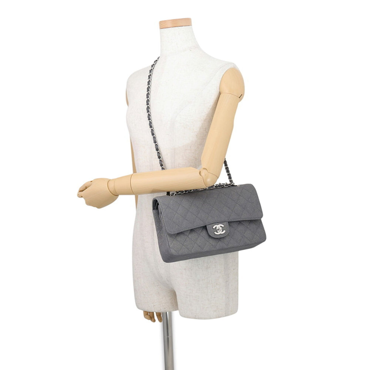 Chanel Matelasse Gray Canvas Shoulder Bag (Pre-Owned)