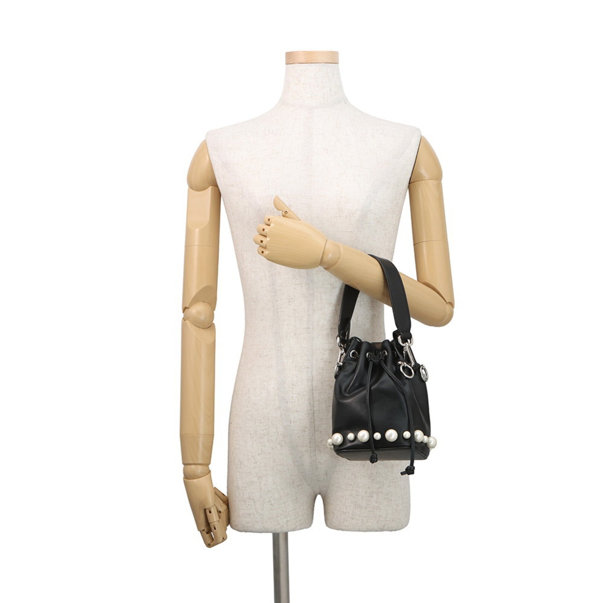 Fendi Black Leather Handbag Shoulder Bag (Pre-Owned)
