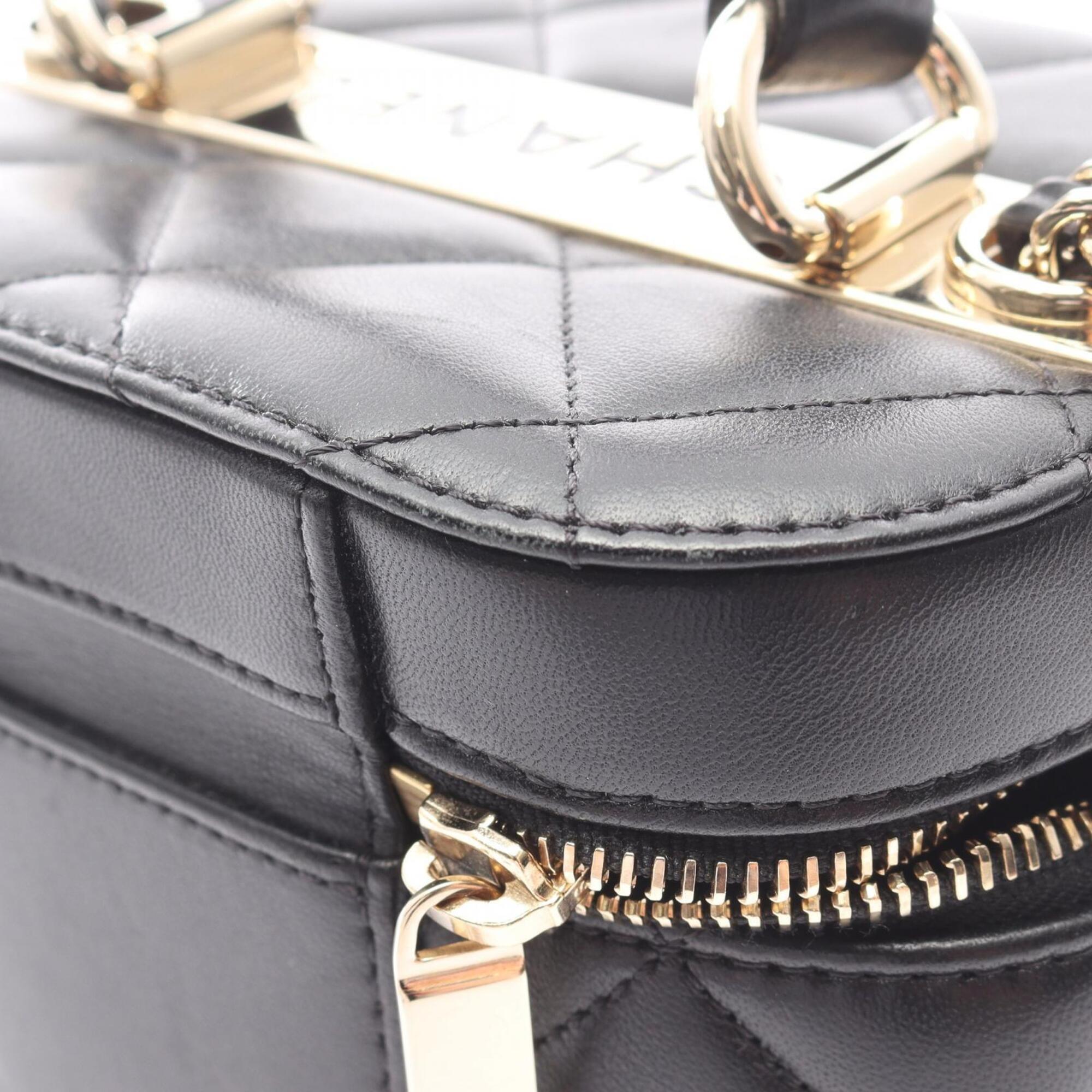 Chanel Black Leather Handbag Shoulder Bag (Pre-Owned)