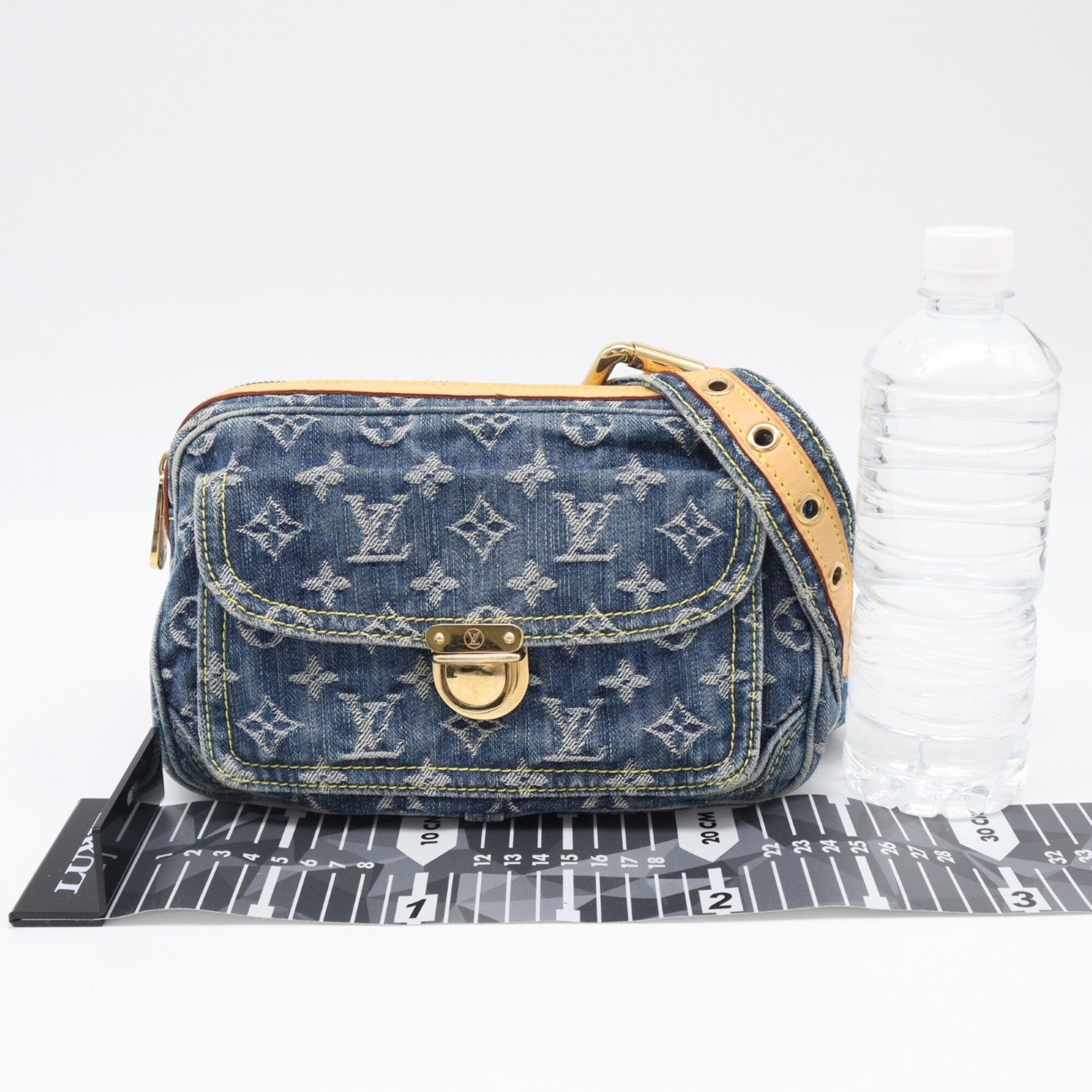 Louis Vuitton Beige Blue Cotton Fanny Pack (Pre-Owned)