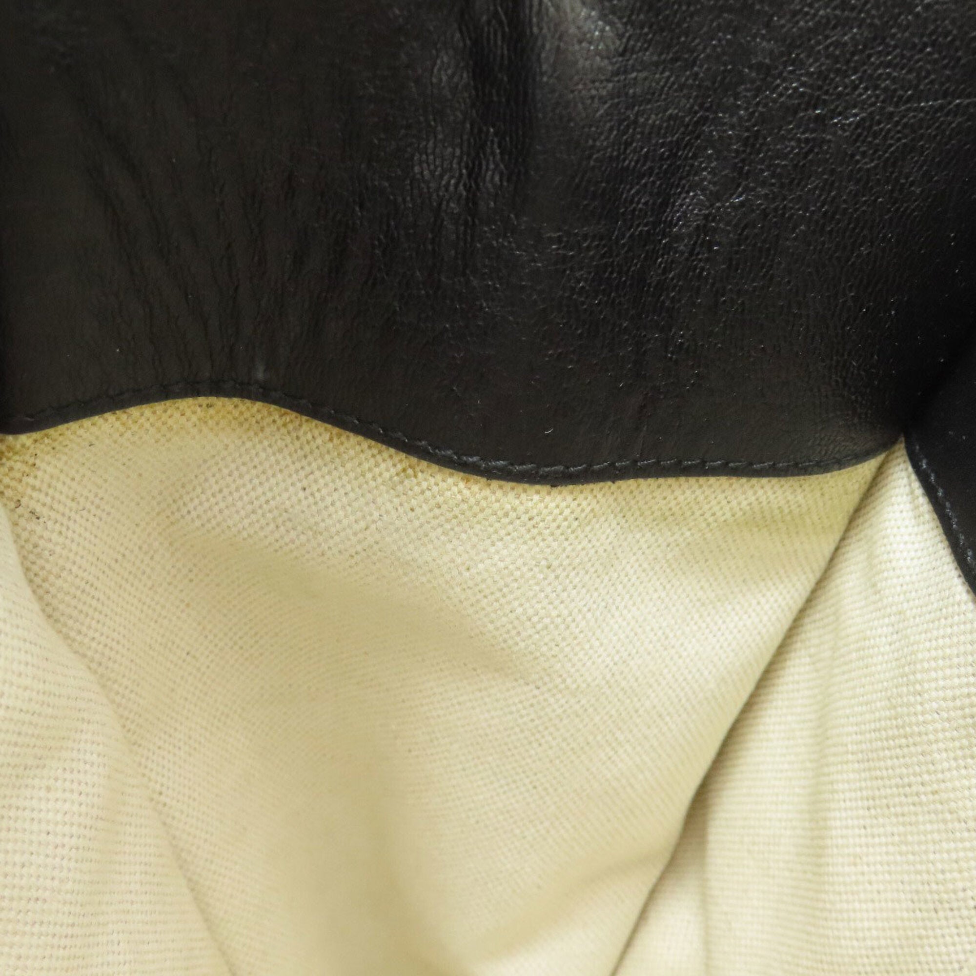 Gucci Black Leather Tote Bag (Pre-Owned)