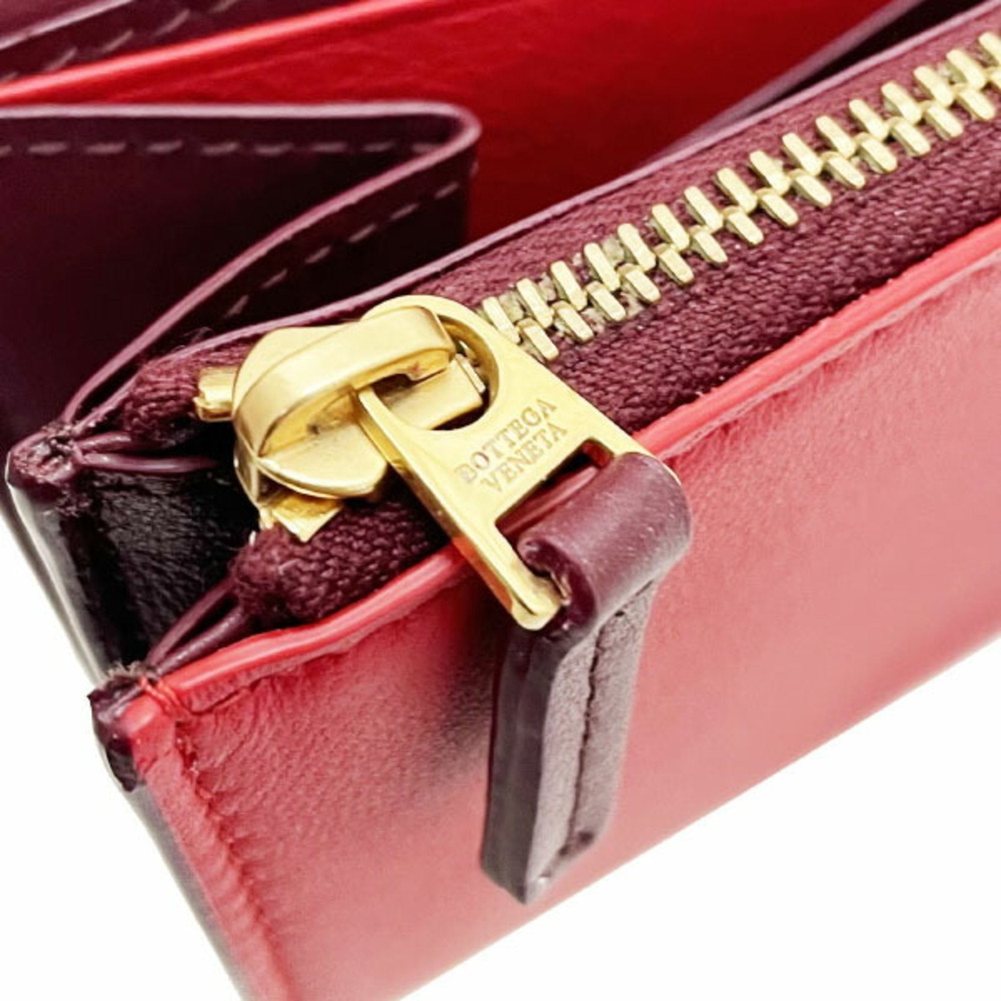 Bottega Veneta Bordeaux Red Color Leather Long Wallet (Bi-Fold) (Pre-Owned)
