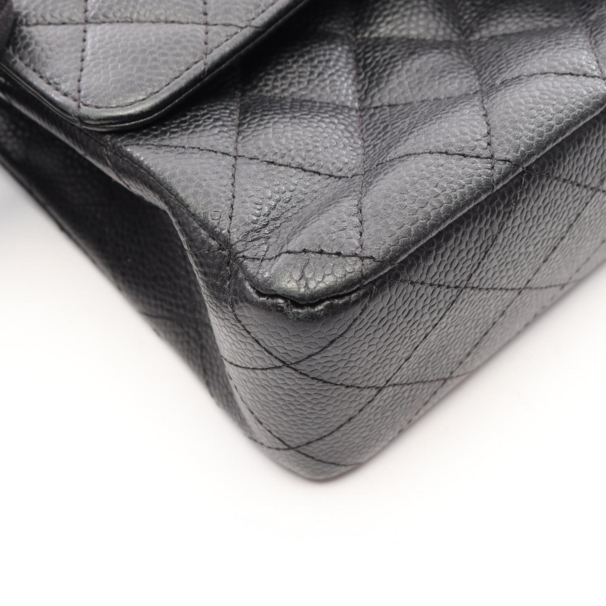 Chanel Black Grained Calfskin Handbag Shoulder Bag (Pre-Owned)
