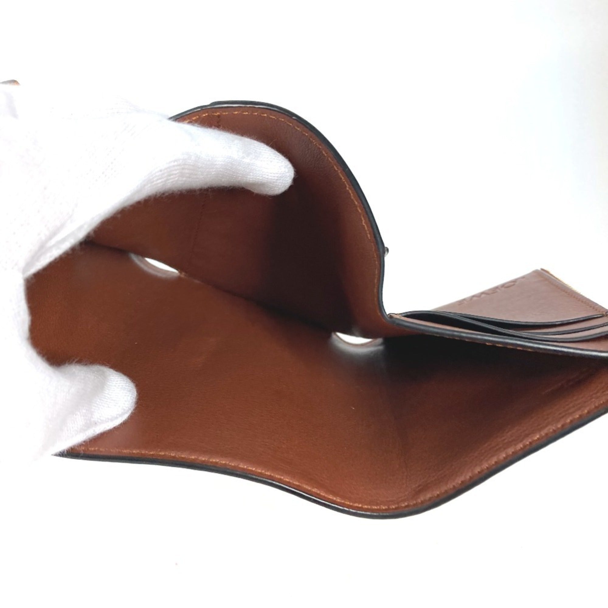 Loewe Brown Leather Wallet (Tri-Fold) (Pre-Owned)