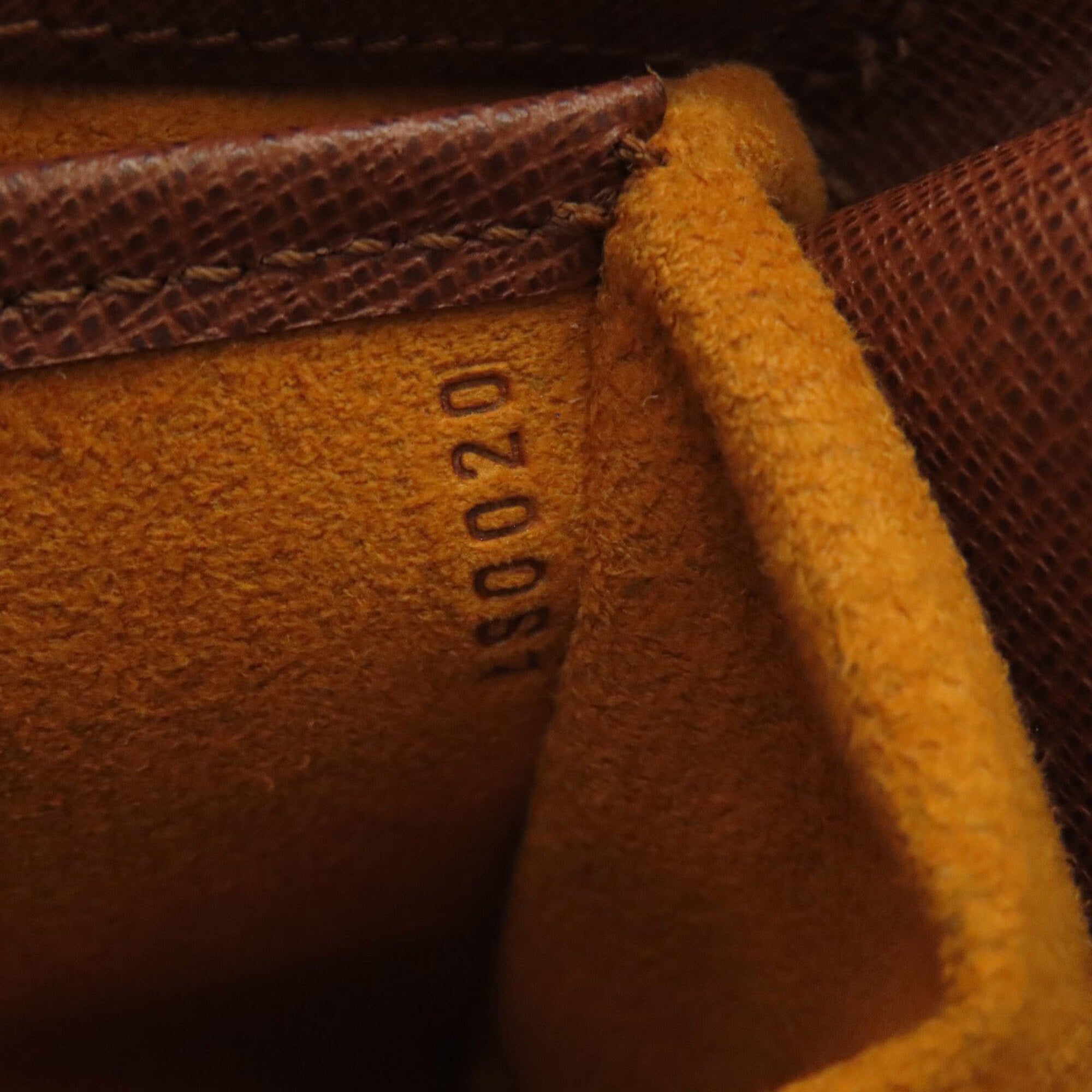 Louis Vuitton Monogram Monogram Shoulder Bag (Pre-Owned)