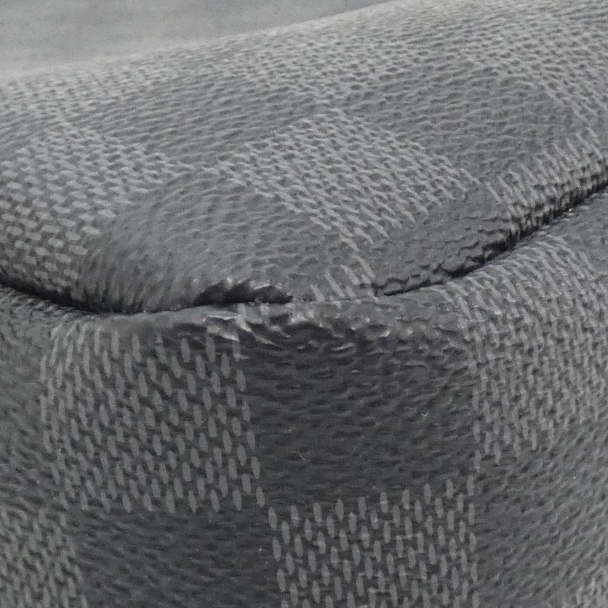 Louis Vuitton Damier Graphite Graphite Coated Canvas Shoulder Bag (Pre-Owned)