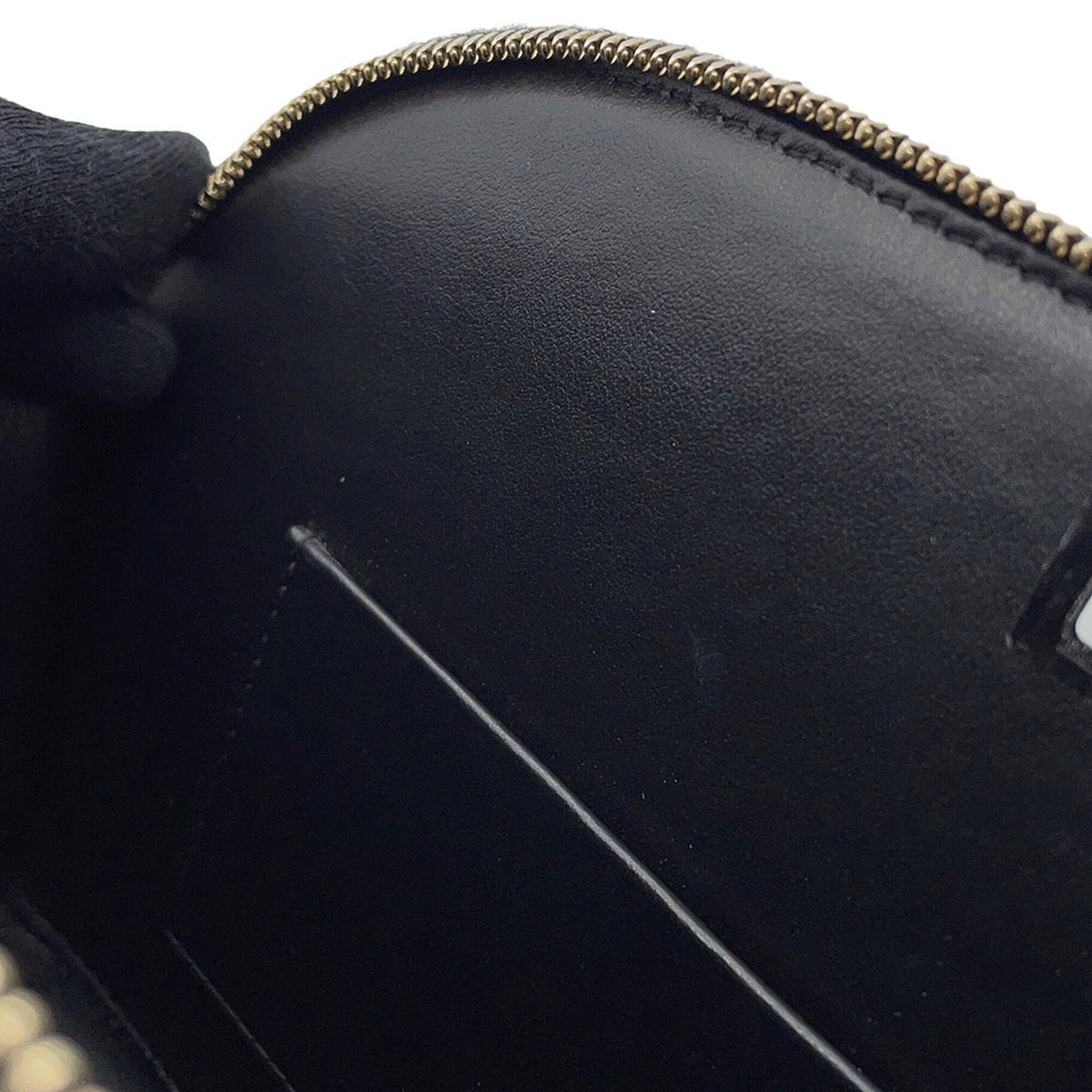 Chanel Matelasse Black Grained Calfskin Handbag Shoulder Bag (Pre-Owned)