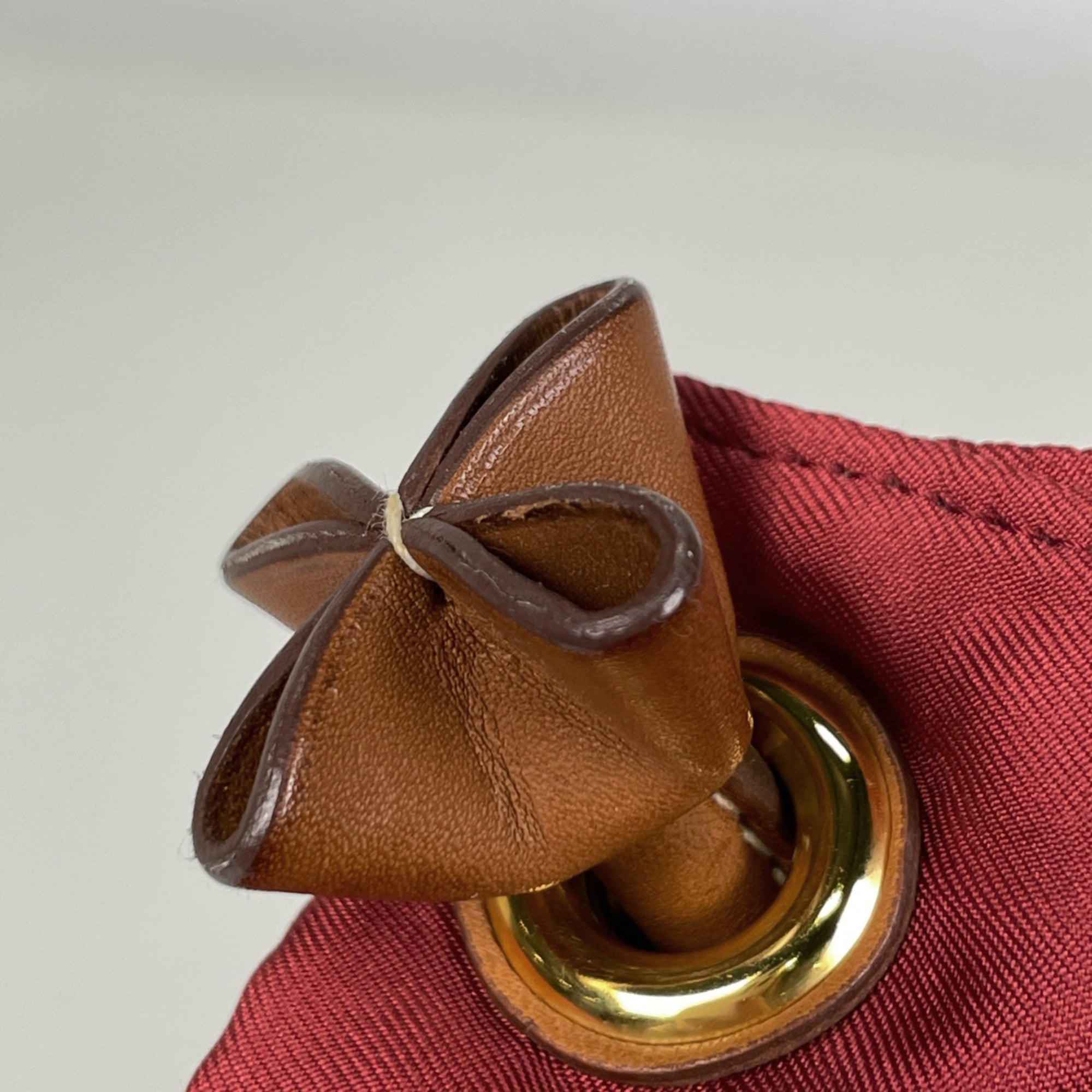 Hermes Red Brown Silk Leather Pouch Shoulder Bag (Pre-Owned)