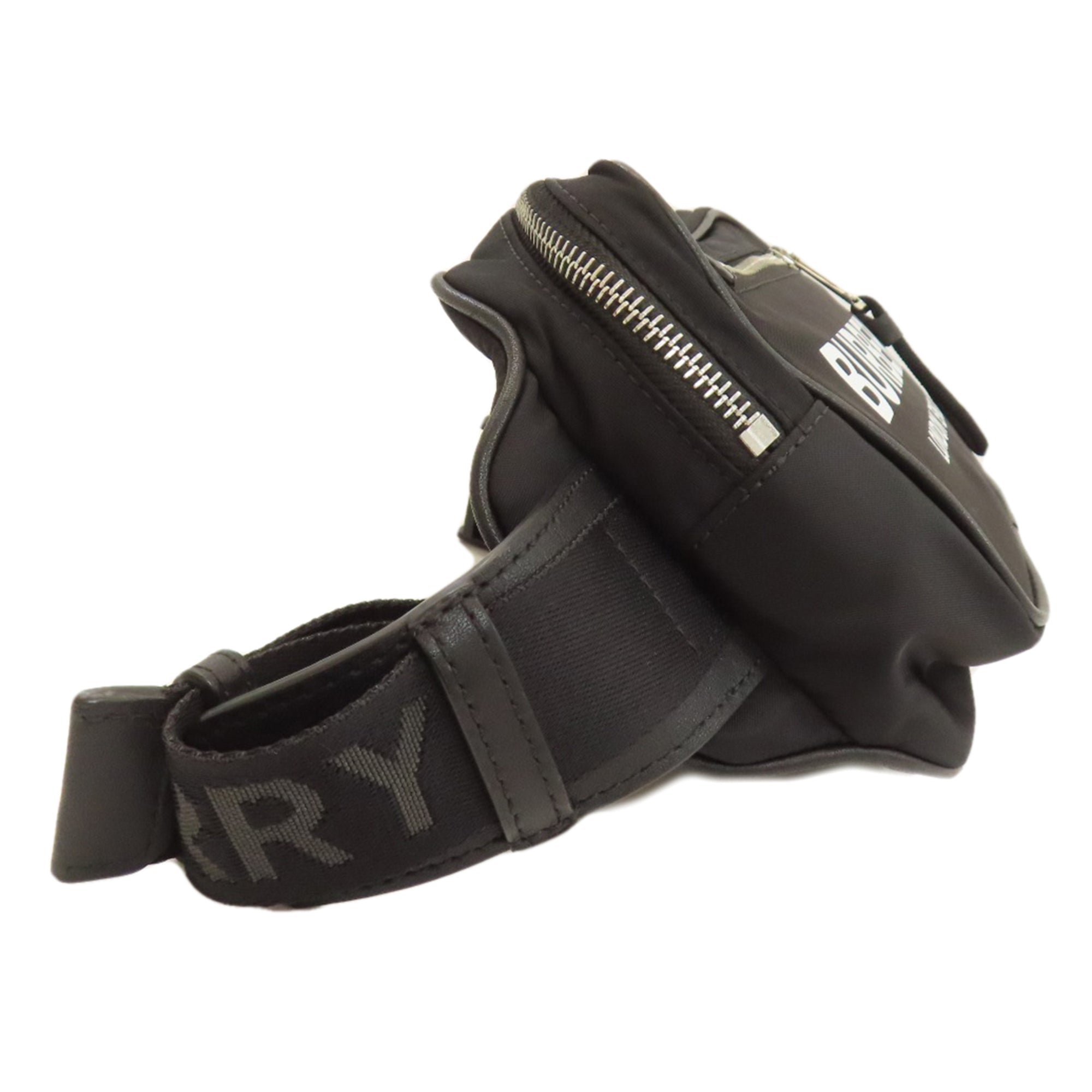 Burberry Black Nylon Fanny Pack (Pre-Owned)