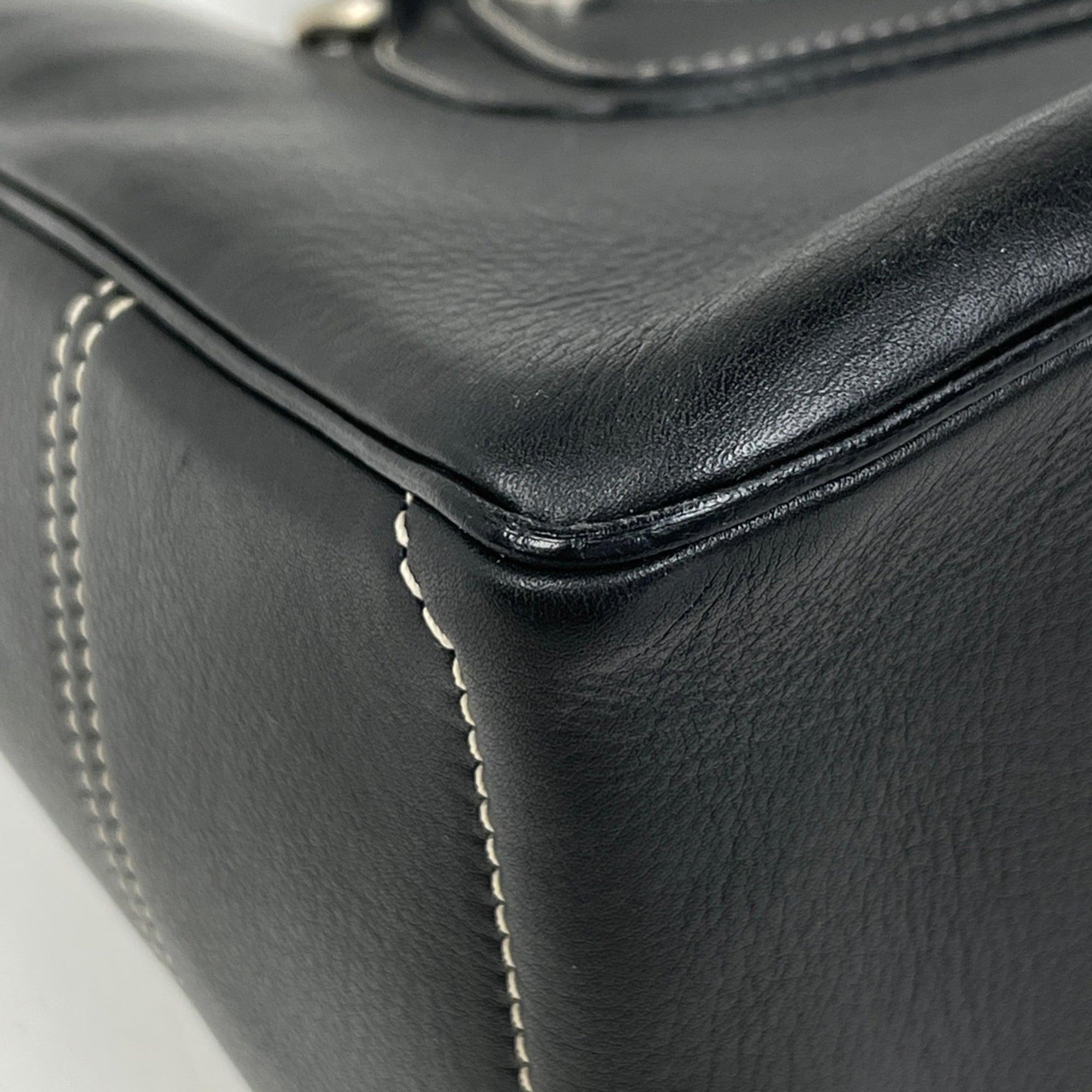 Celine Black Leather Handbag (Pre-Owned)