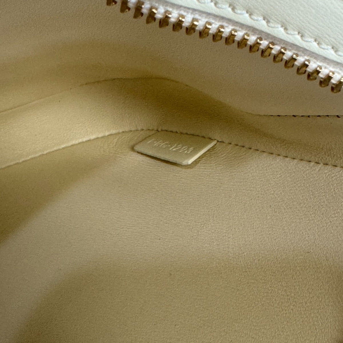Celine Yellow Leather Shoulder Bag (Pre-Owned)