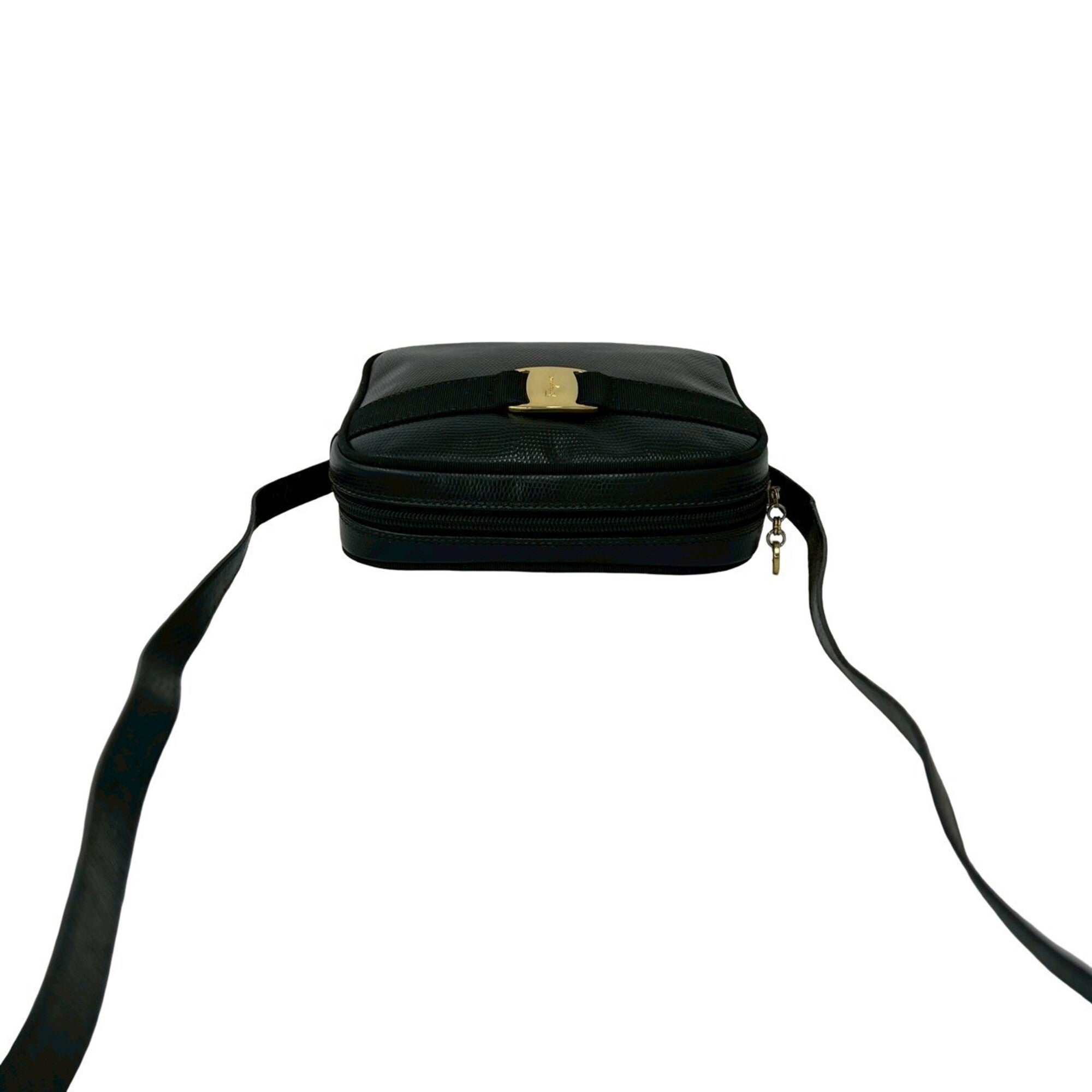 Salvatore Ferragamo Black Leather Shoulder Bag (Pre-Owned)