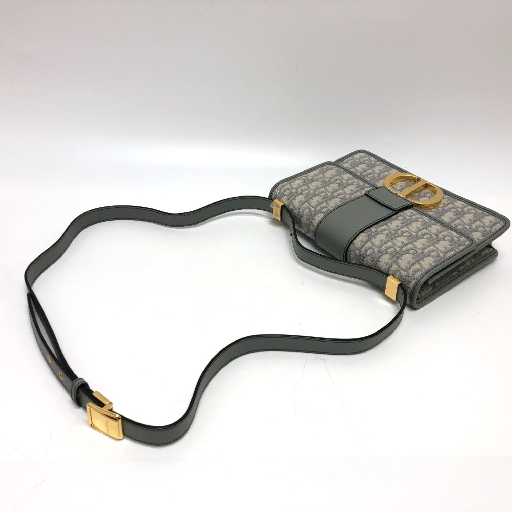 Christian Dior Gray Leather Shoulder Bag (Pre-Owned)
