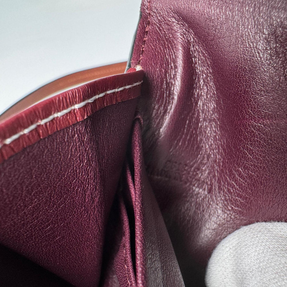 Loewe Bordeaux Leather Pochette Shoulder Bag (Pre-Owned)
