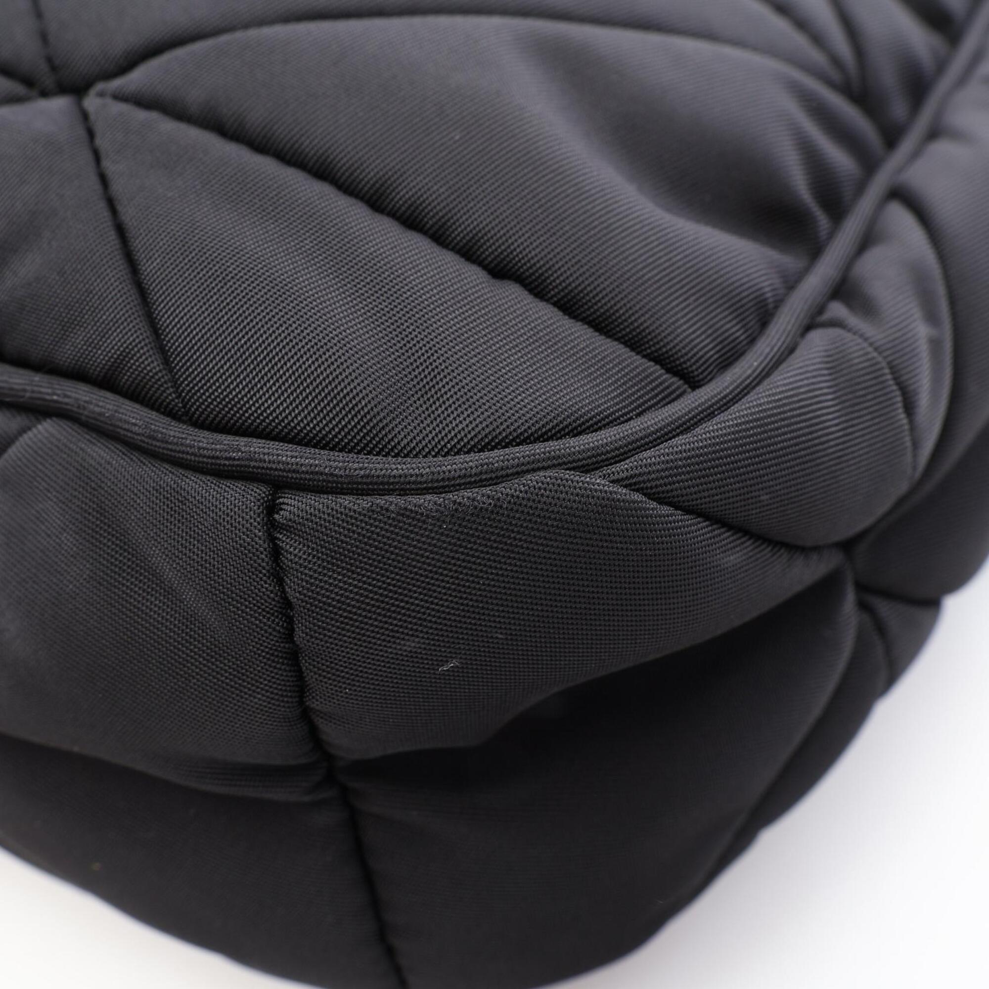Prada Black Nylon Handbag Shoulder Bag (Pre-Owned)