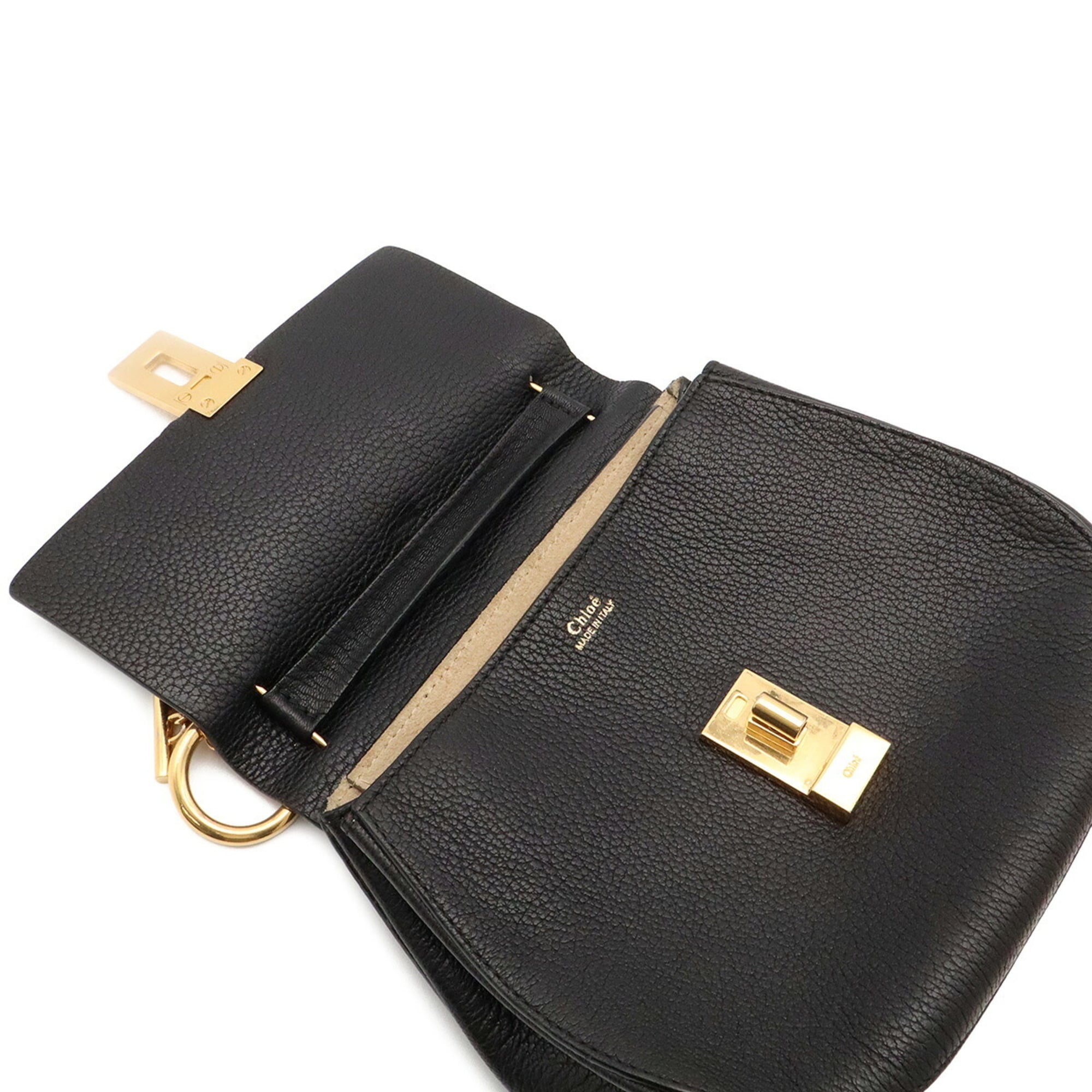 Chloé Black Leather Pochette Shoulder Bag (Pre-Owned)