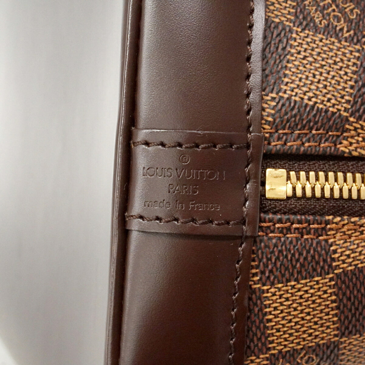 Louis Vuitton Ebene Handbag (Pre-Owned)