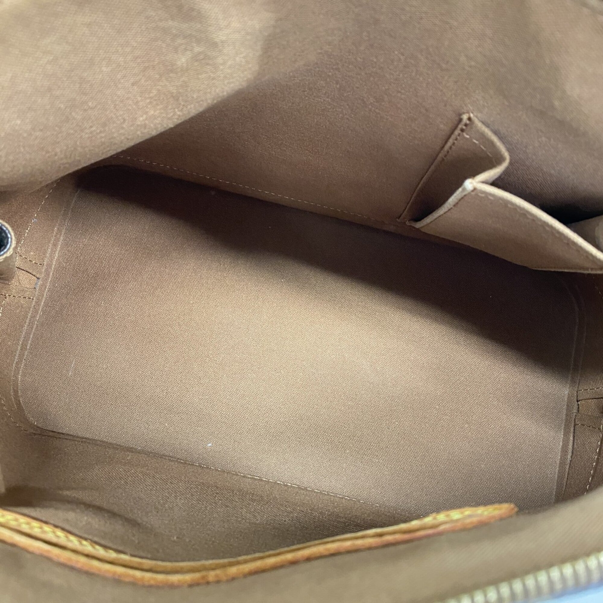 Louis Vuitton Brown Handbag (Pre-Owned)