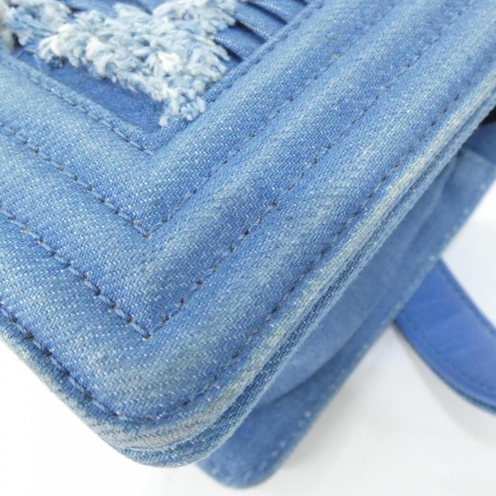 Chanel Blue Denim Shoulder Bag (Pre-Owned)
