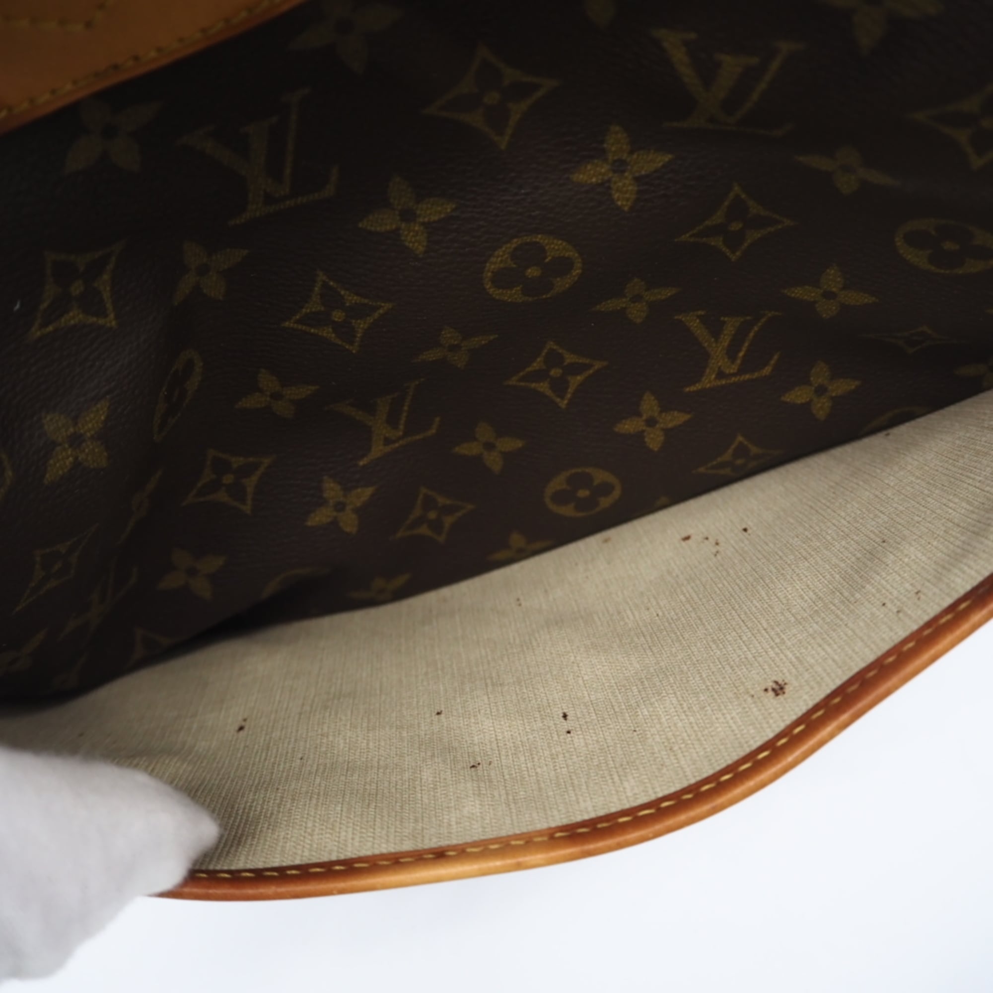 Louis Vuitton Brown Coated Canvas Leather Handbag (Pre-Owned)