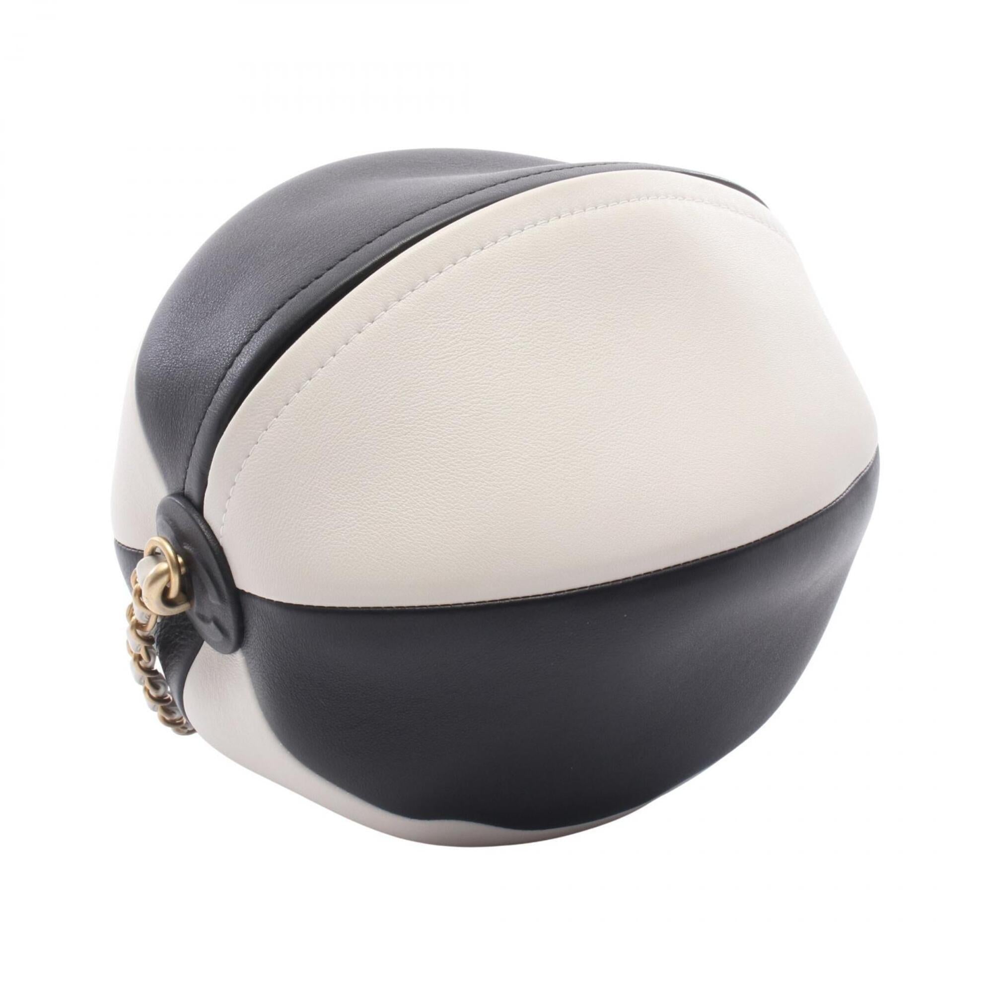 Chanel Black White Leather Handbag Shoulder Bag (Pre-Owned)