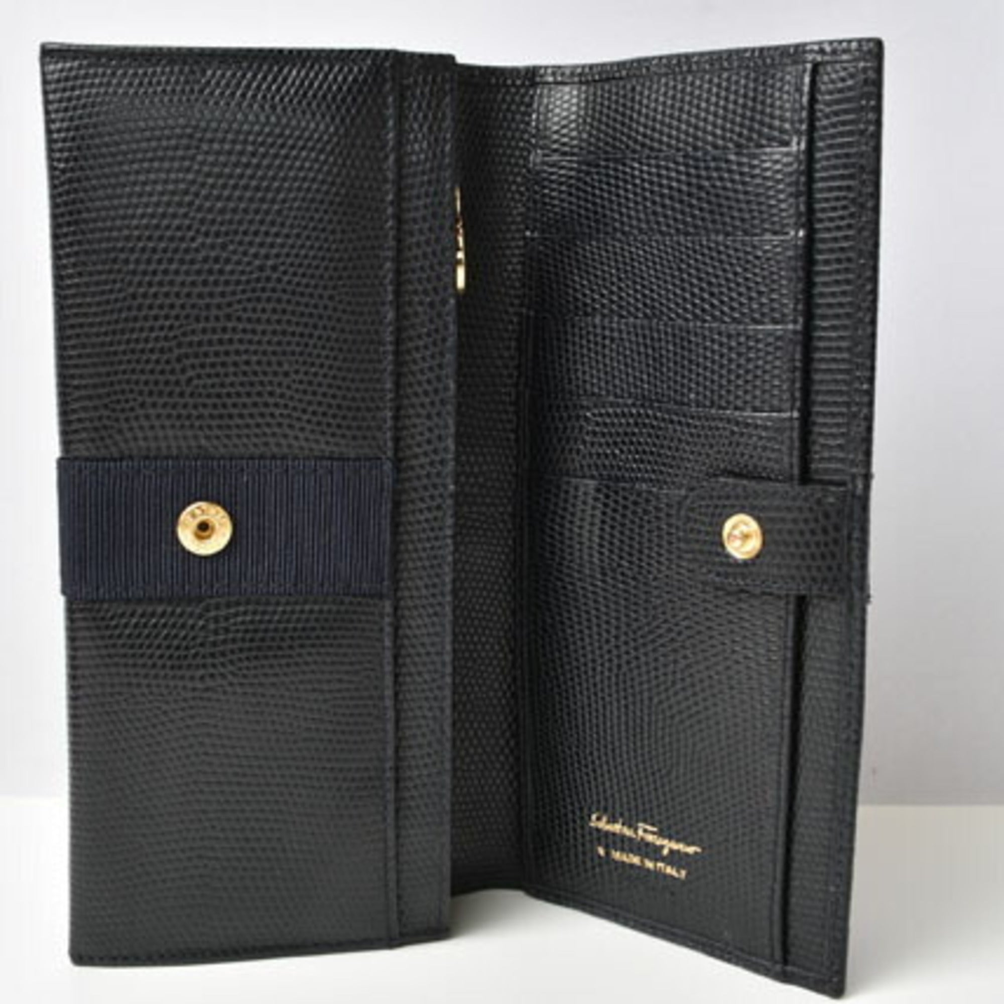 Salvatore Ferragamo Dark Navy Leather Long Wallet (Bi-Fold) (Pre-Owned)