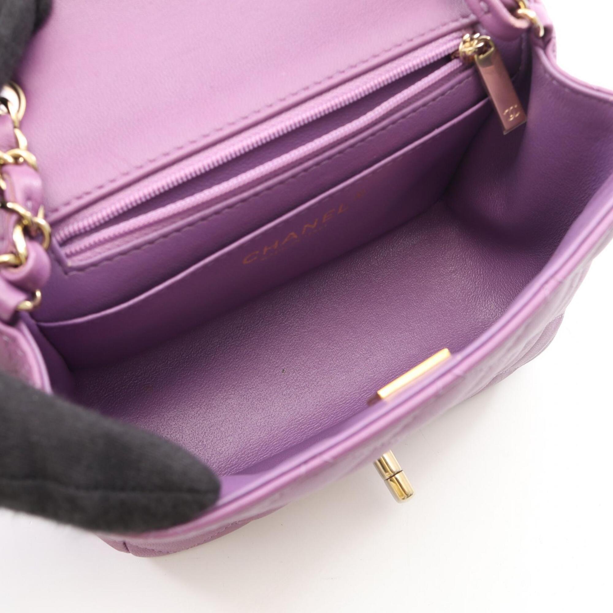 Chanel Purple Leather Handbag Shoulder Bag (Pre-Owned)