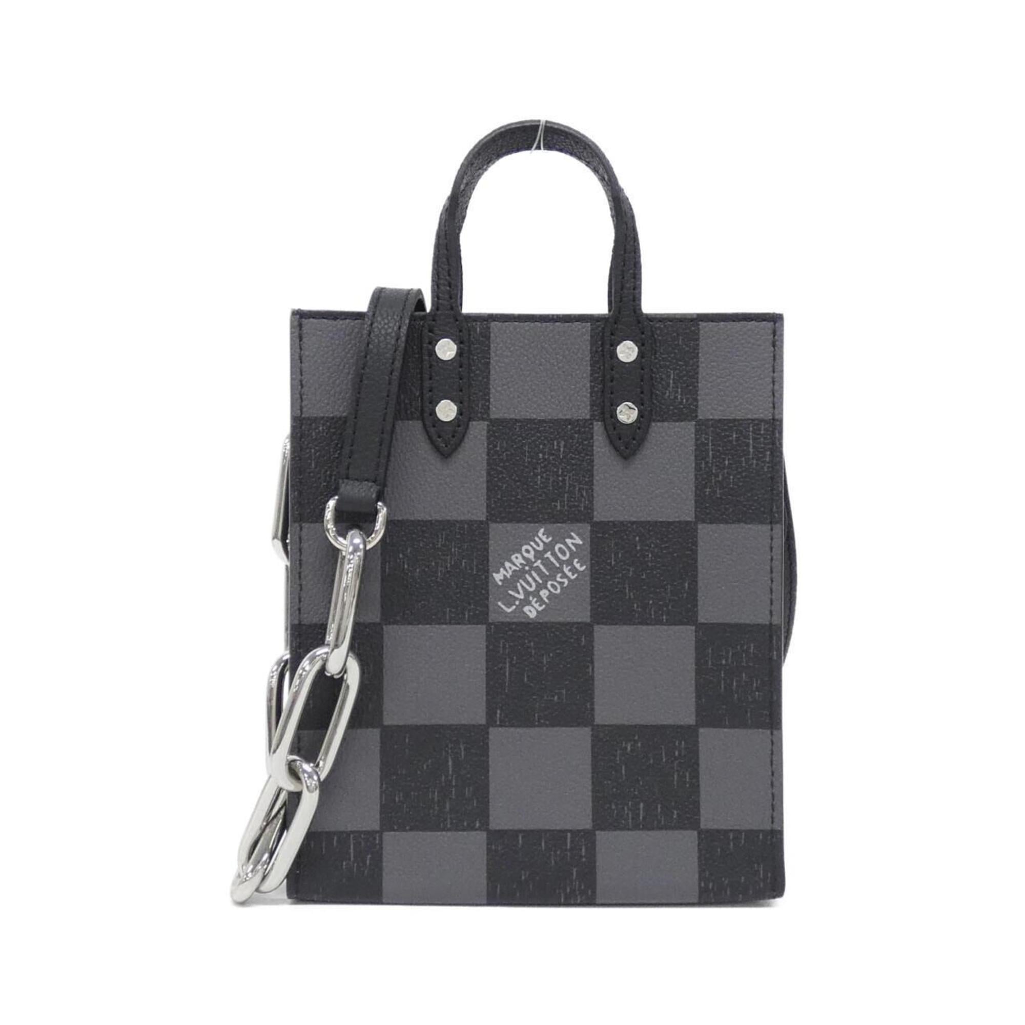 Louis Vuitton Black Leather Shoulder Bag (Pre-Owned)