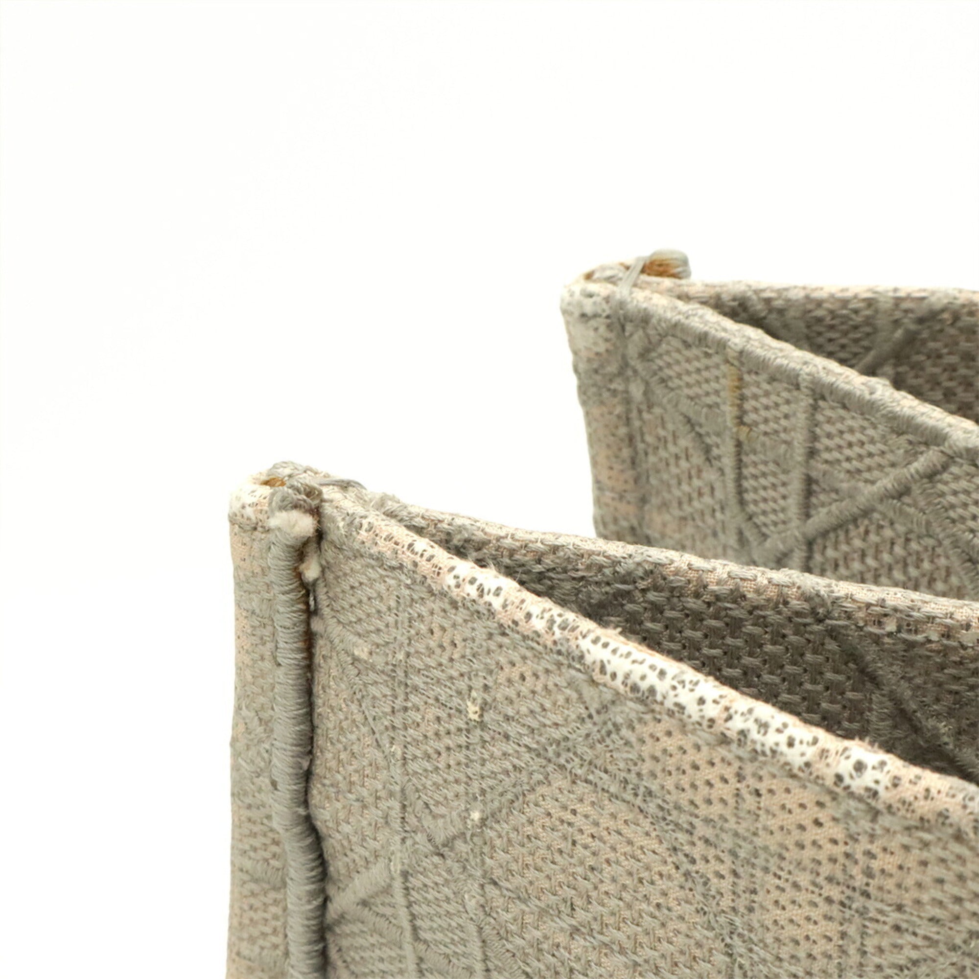 Christian Dior Gray Canvas Tote Bag (Pre-Owned)