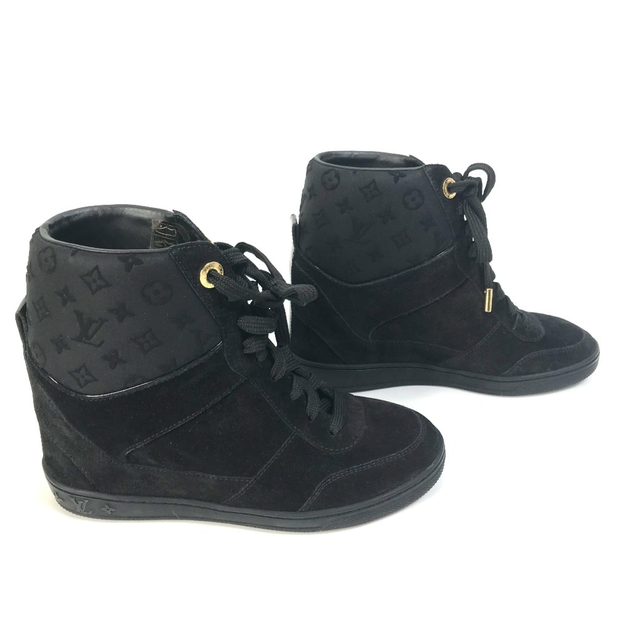 Louis Vuitton Black Sneakers (Pre-Owned)