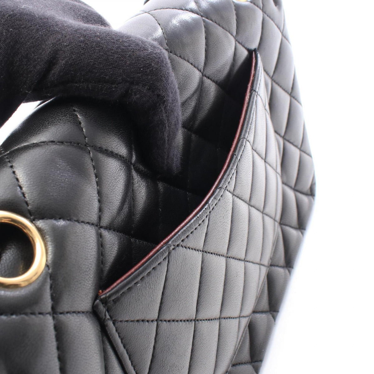 Chanel Black Leather Handbag Shoulder Bag (Pre-Owned)
