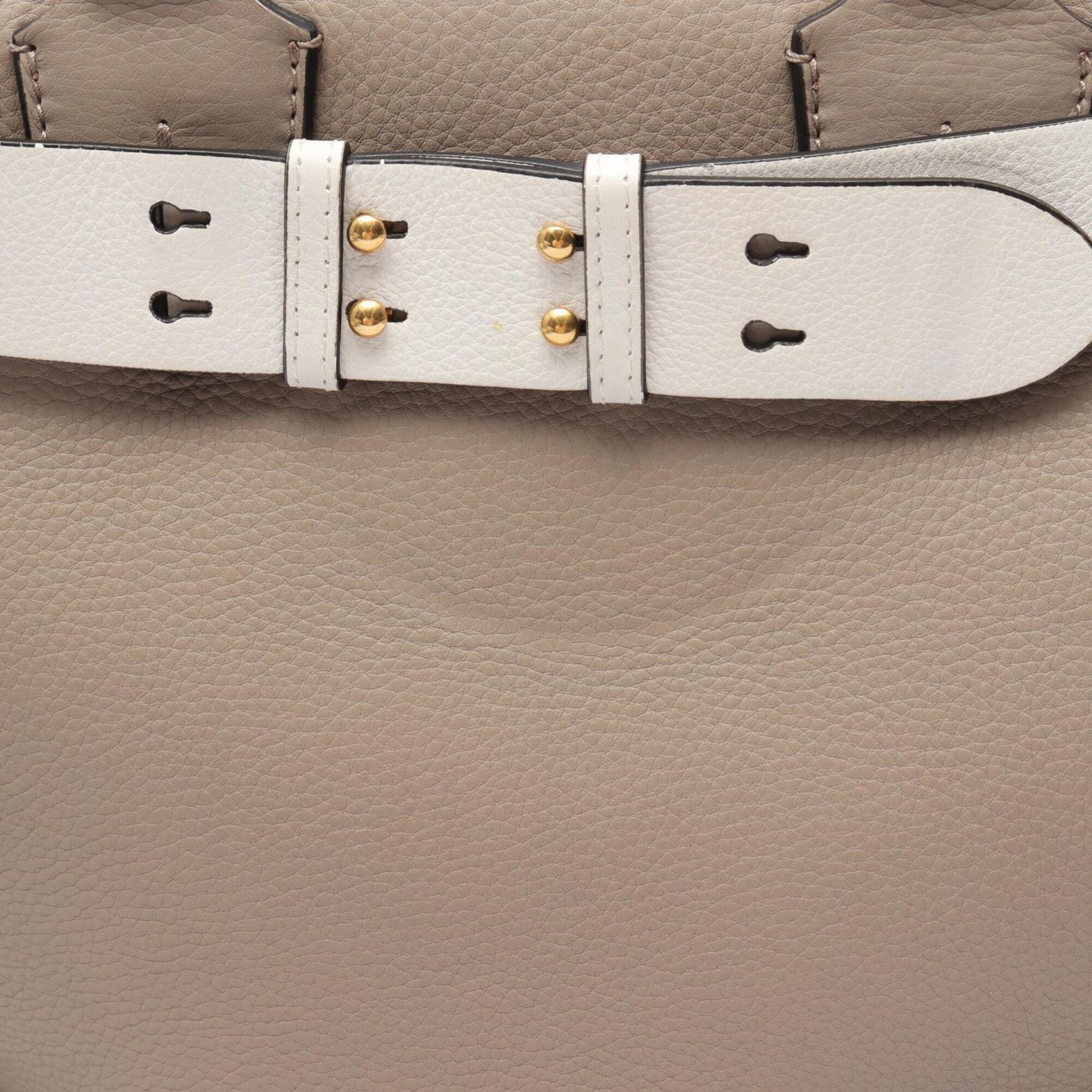 Burberry Beige White Leather Handbag (Pre-Owned)