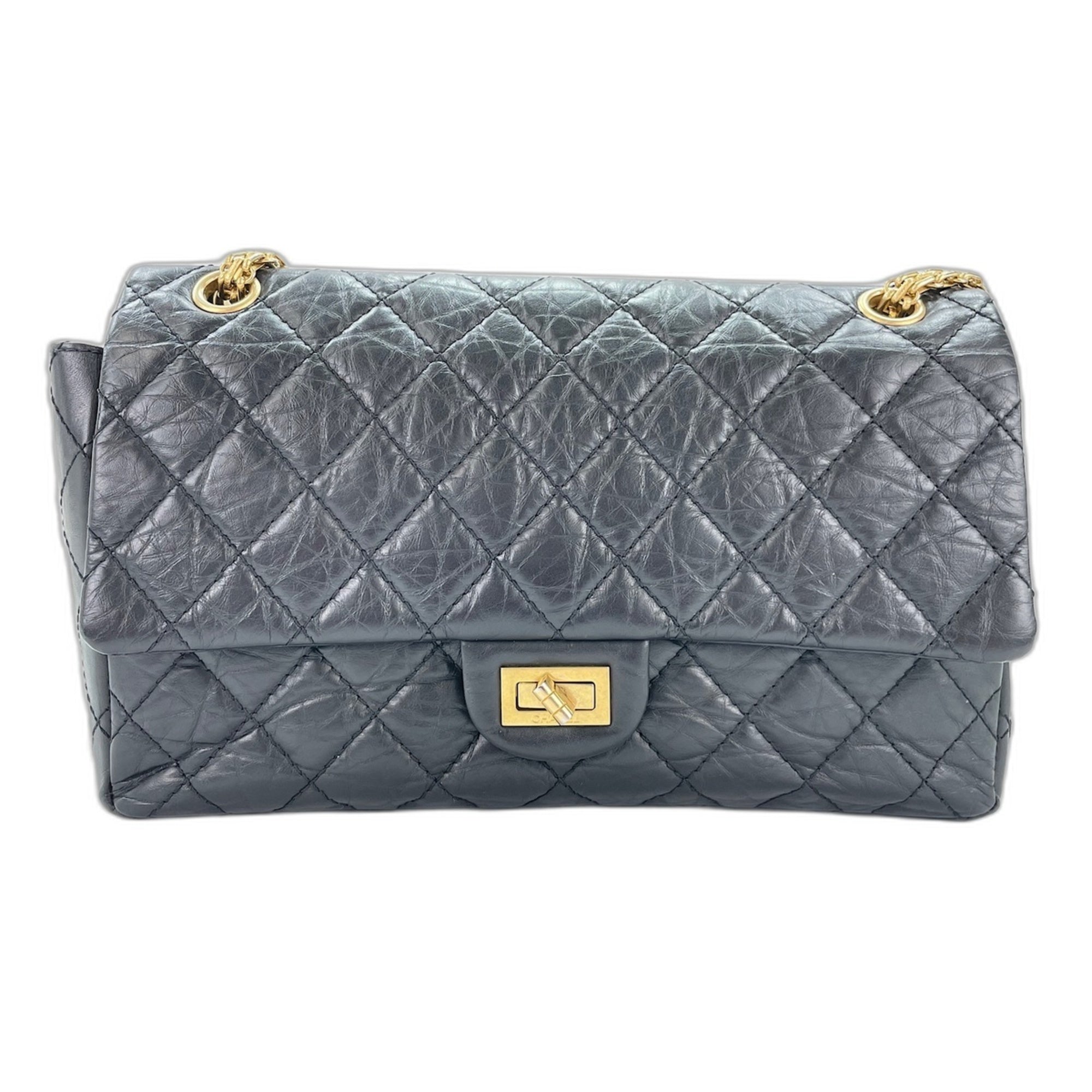 Chanel Black Shoulder Bag (Pre-Owned)
