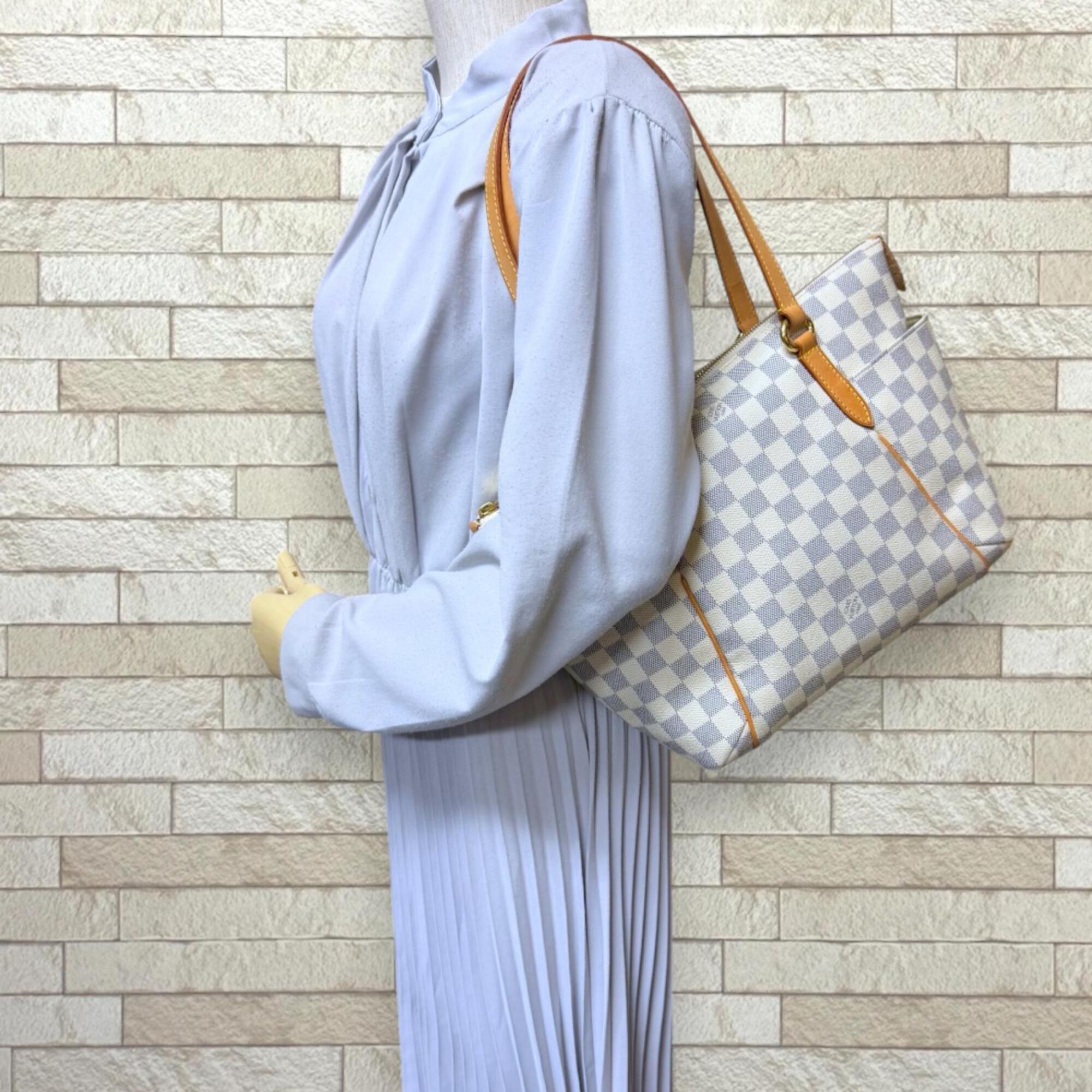 Louis Vuitton Damier Azur Blue Or White Damier Azur Tote Bag (Pre-Owned)