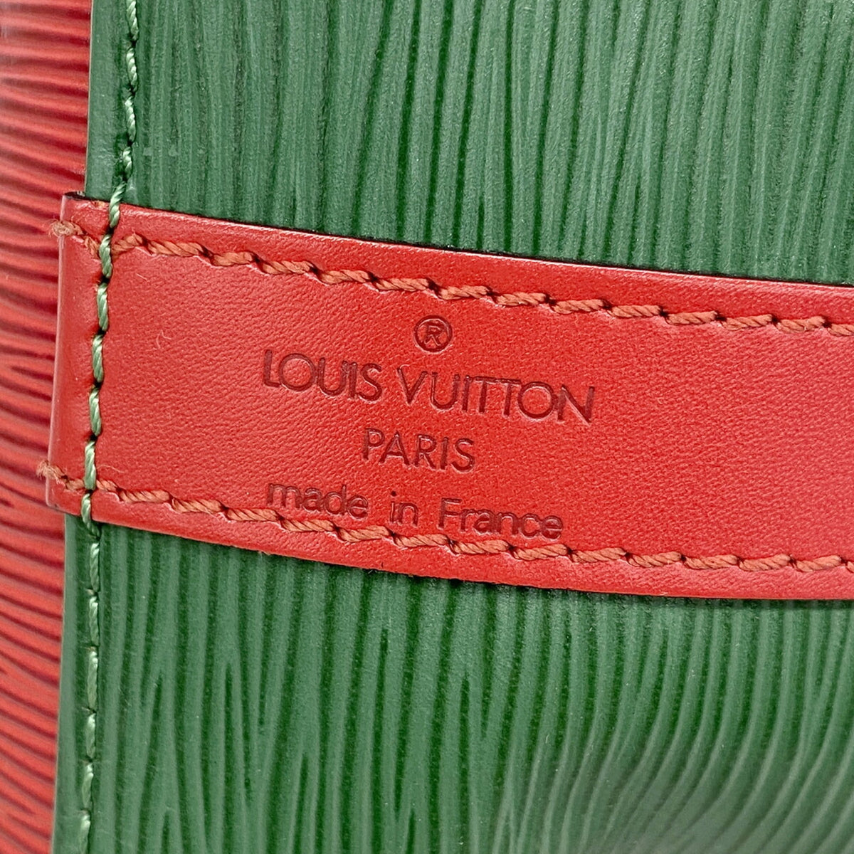 Louis Vuitton Borneo Green Castilian Red Shoulder Bag (Pre-Owned)