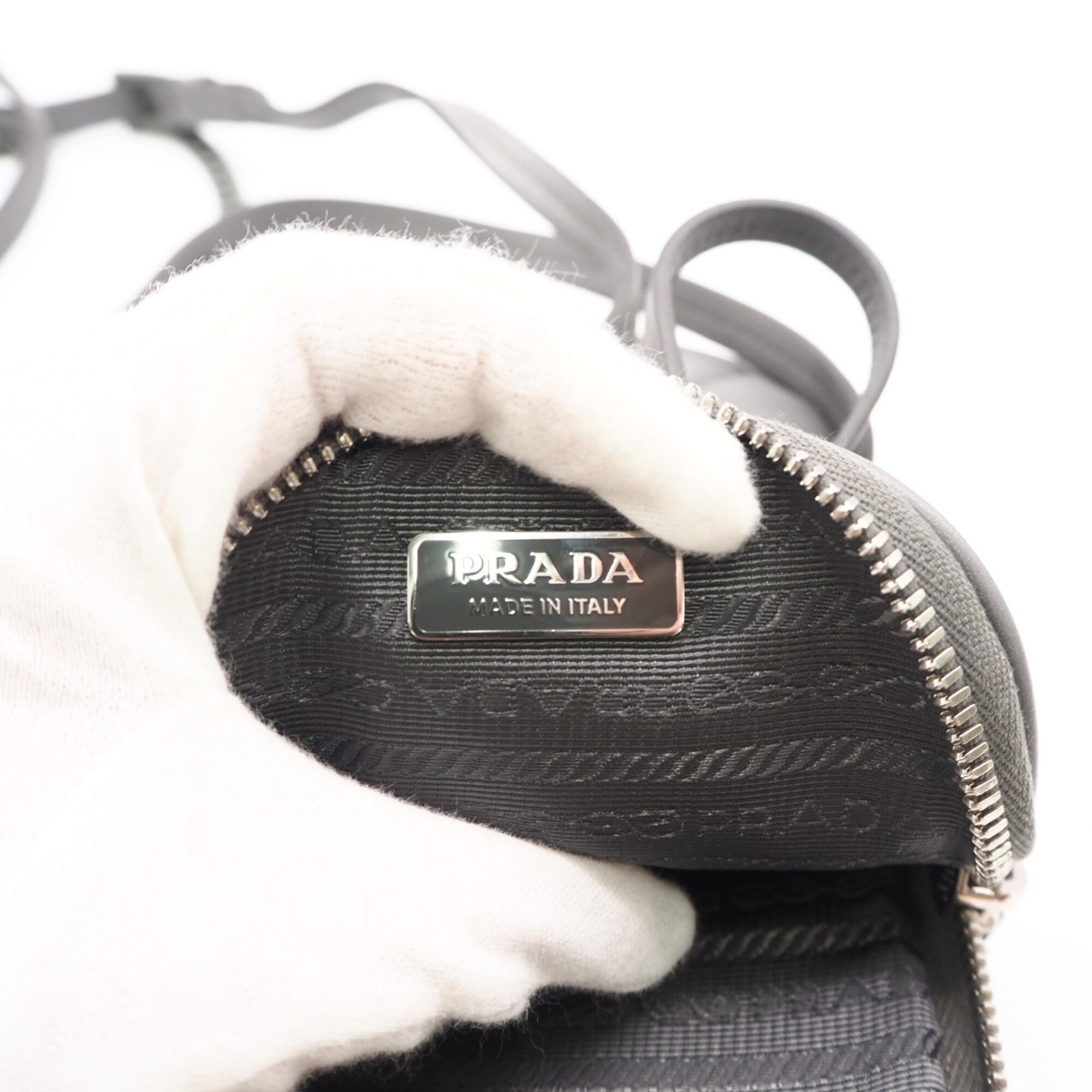 Prada Gray Leather Shoulder Bag (Pre-Owned)