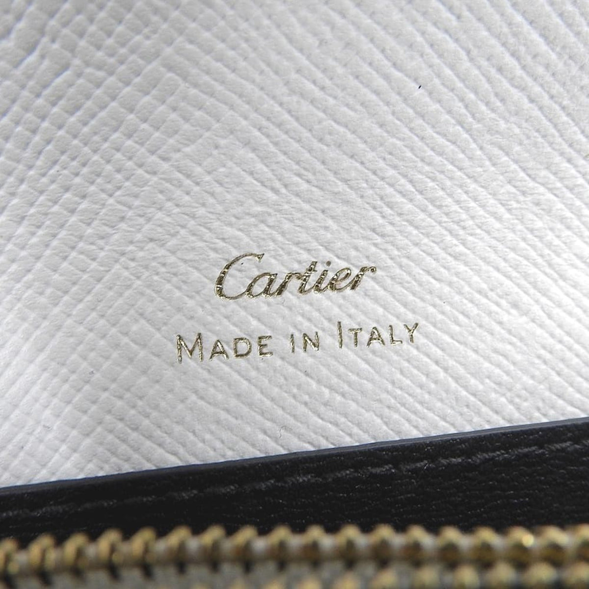 Cartier White Leather Coin Purse/Coin Case (Pre-Owned)