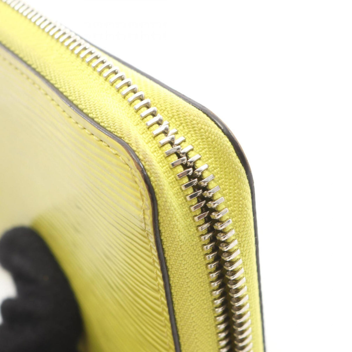 Louis Vuitton Yellow Epi Leather Long Wallet (Bi-Fold) (Pre-Owned)