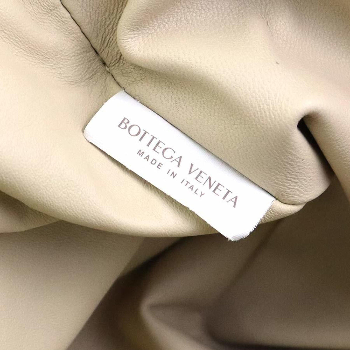 Bottega Veneta Cream Fur Suede Shoulder Bag (Pre-Owned)