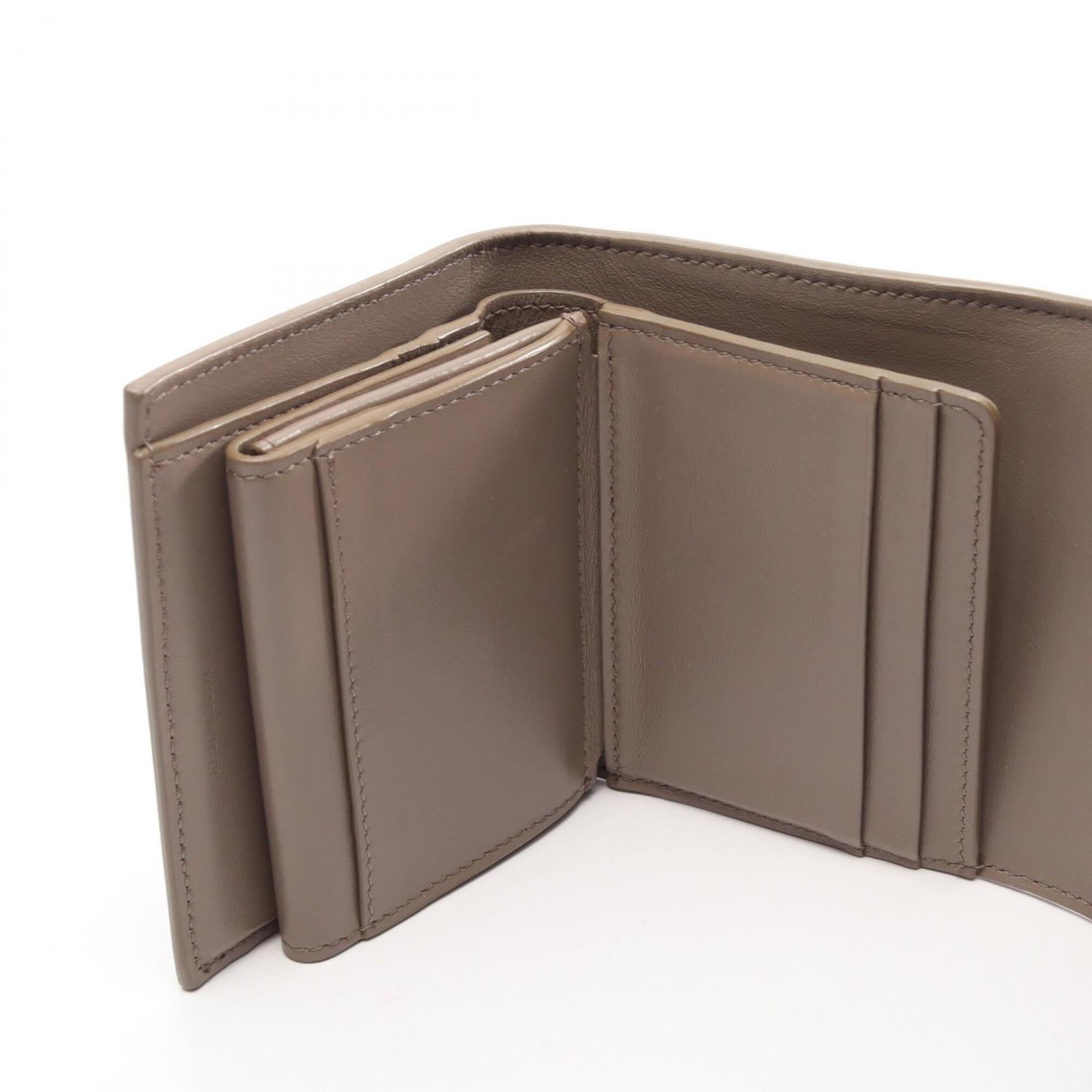 Celine Beige Leather Wallet (Tri-Fold) (Pre-Owned)