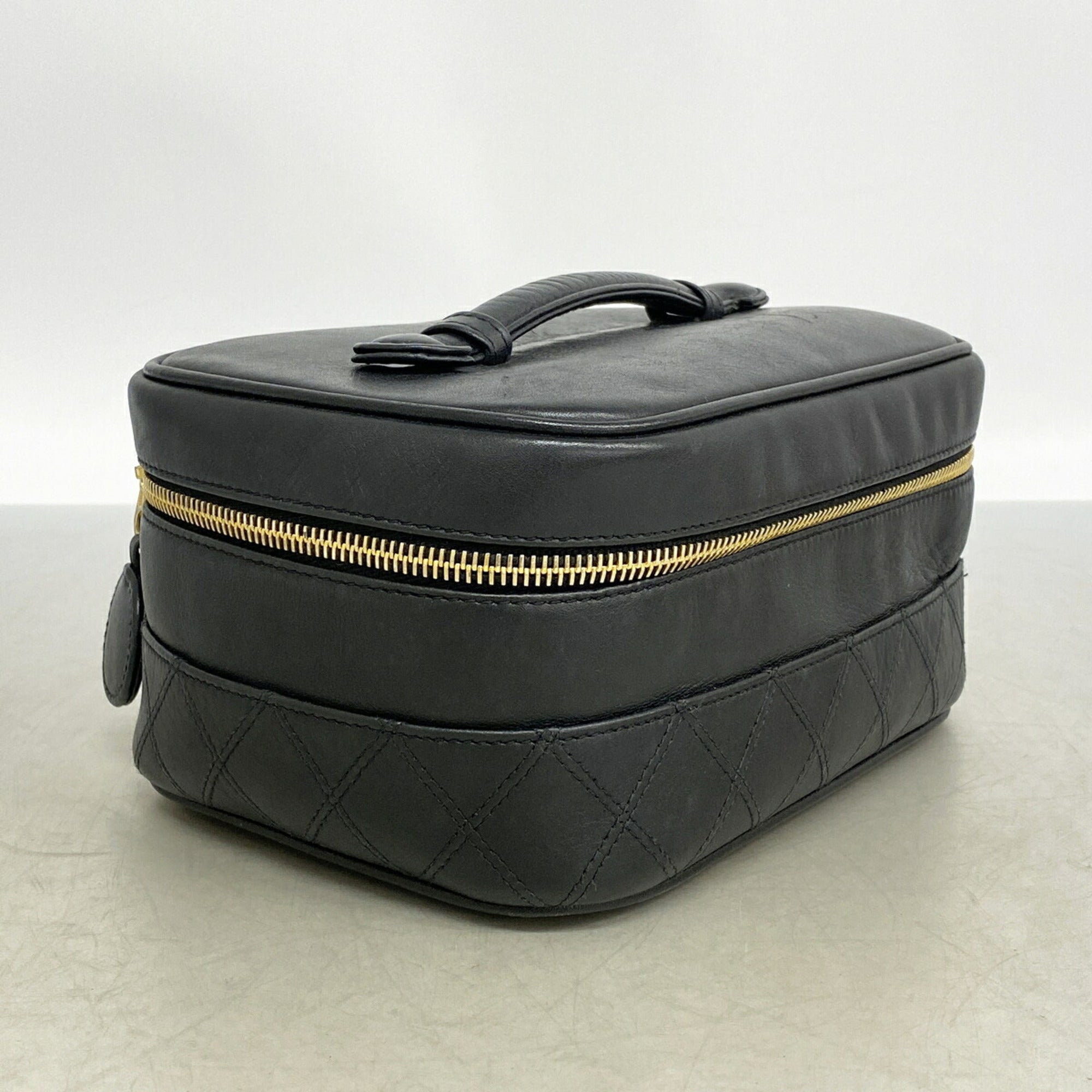 Chanel Black Leather Vanity Bag (Pre-Owned)