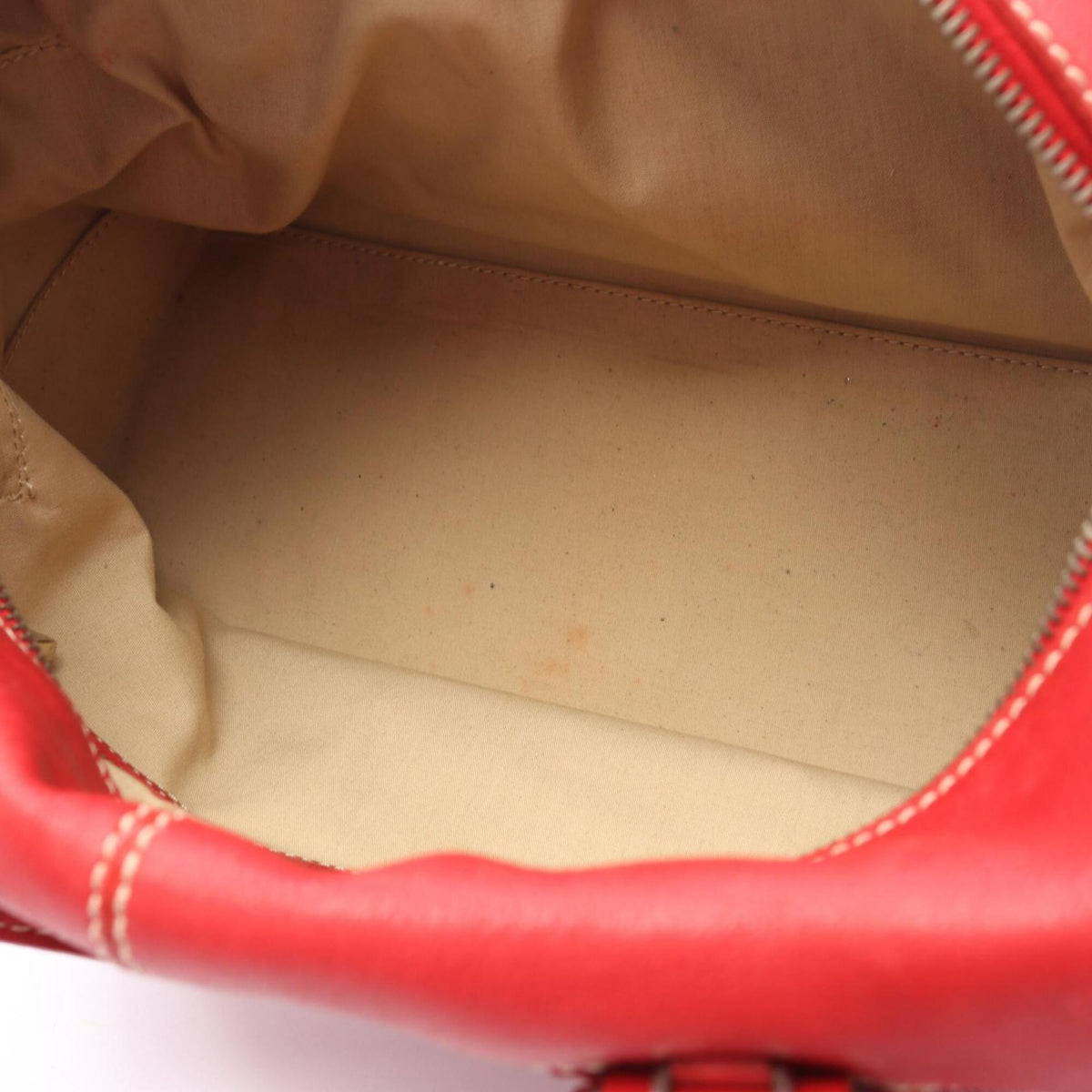 Tod's Red Color Leather Handbag Tote Bag (Pre-Owned)