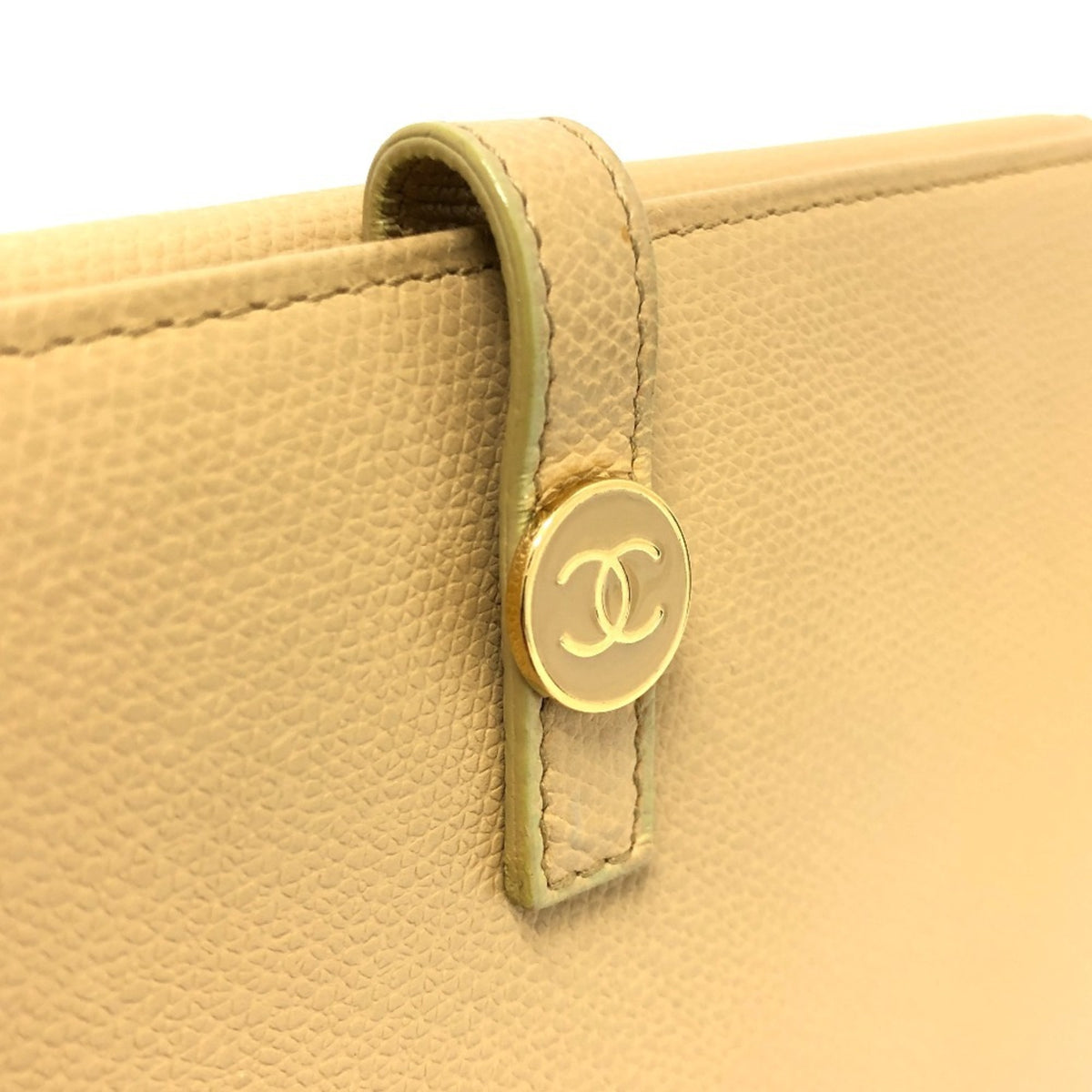 Chanel Beige Leather Long Wallet (Bi-Fold) (Pre-Owned)