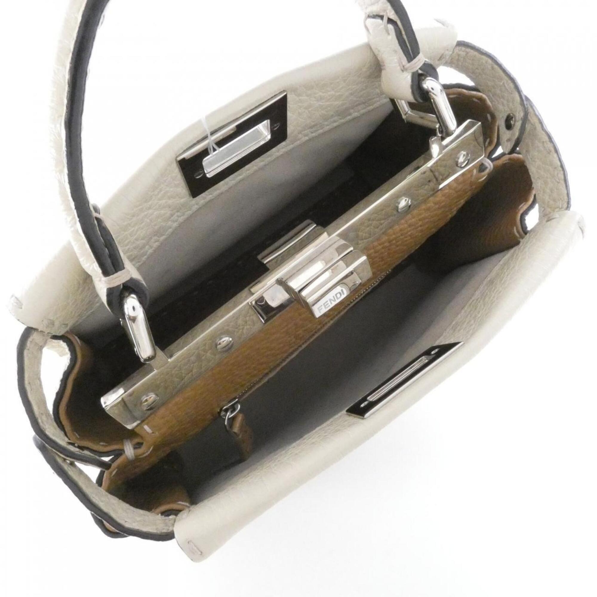 Fendi Selleria Ivory Leather Handbag (Pre-Owned)