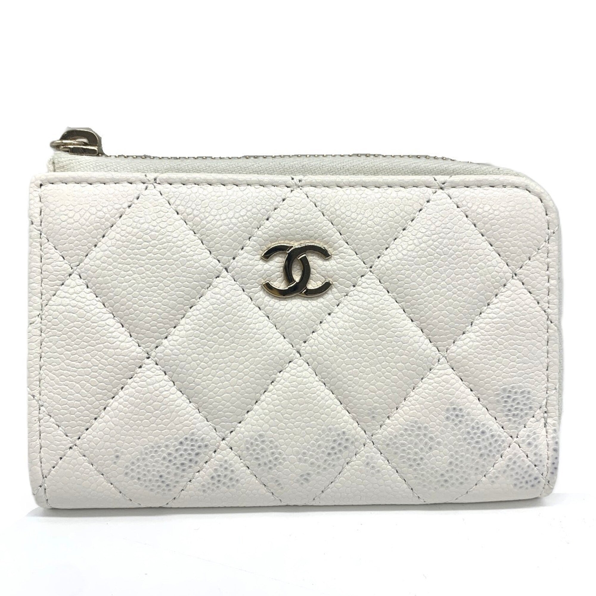 Chanel Matelasse White Grained Calfskin Coin Purse/Coin Case (Pre-Owned)