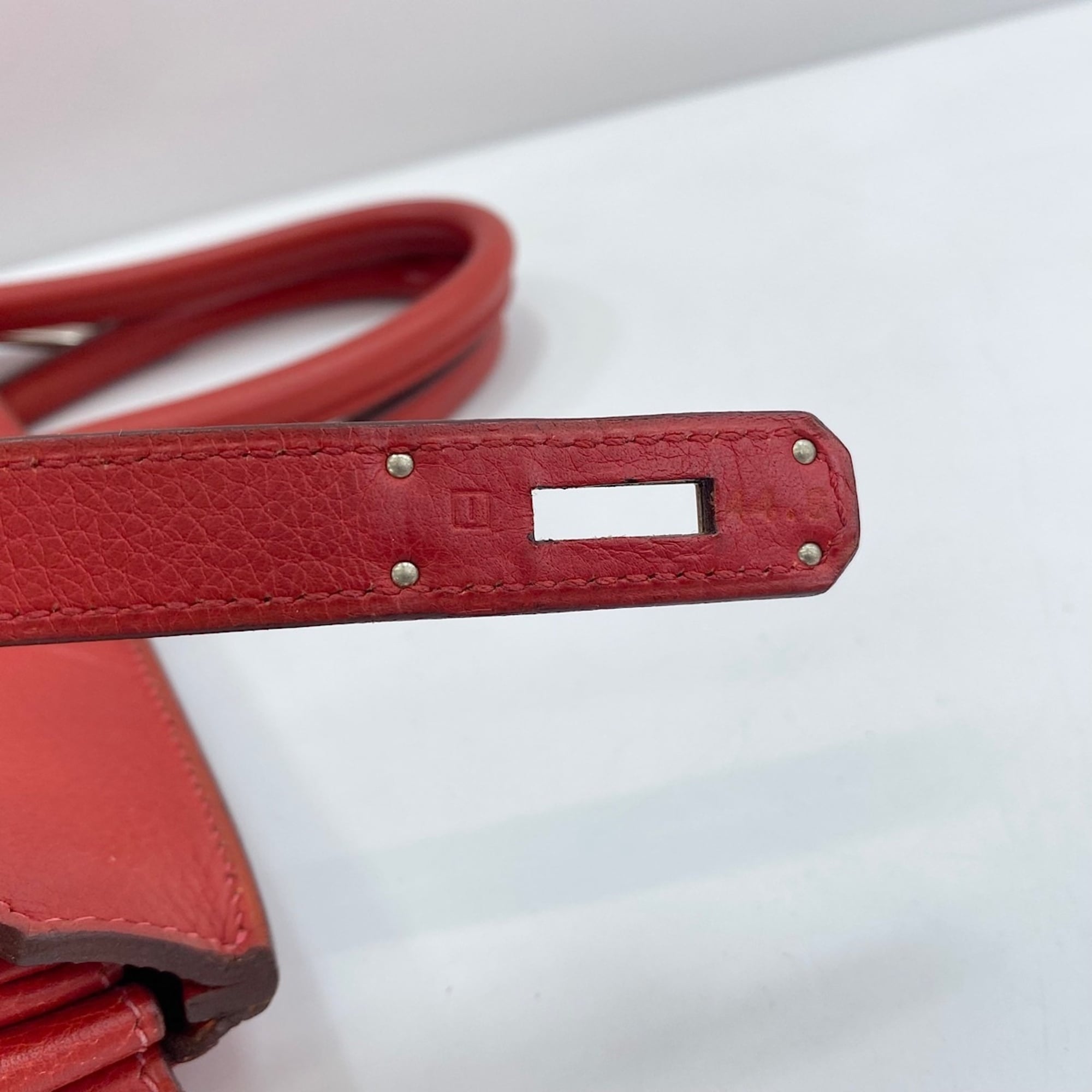 Hermes Birkin Red Color Handbag (Pre-Owned)