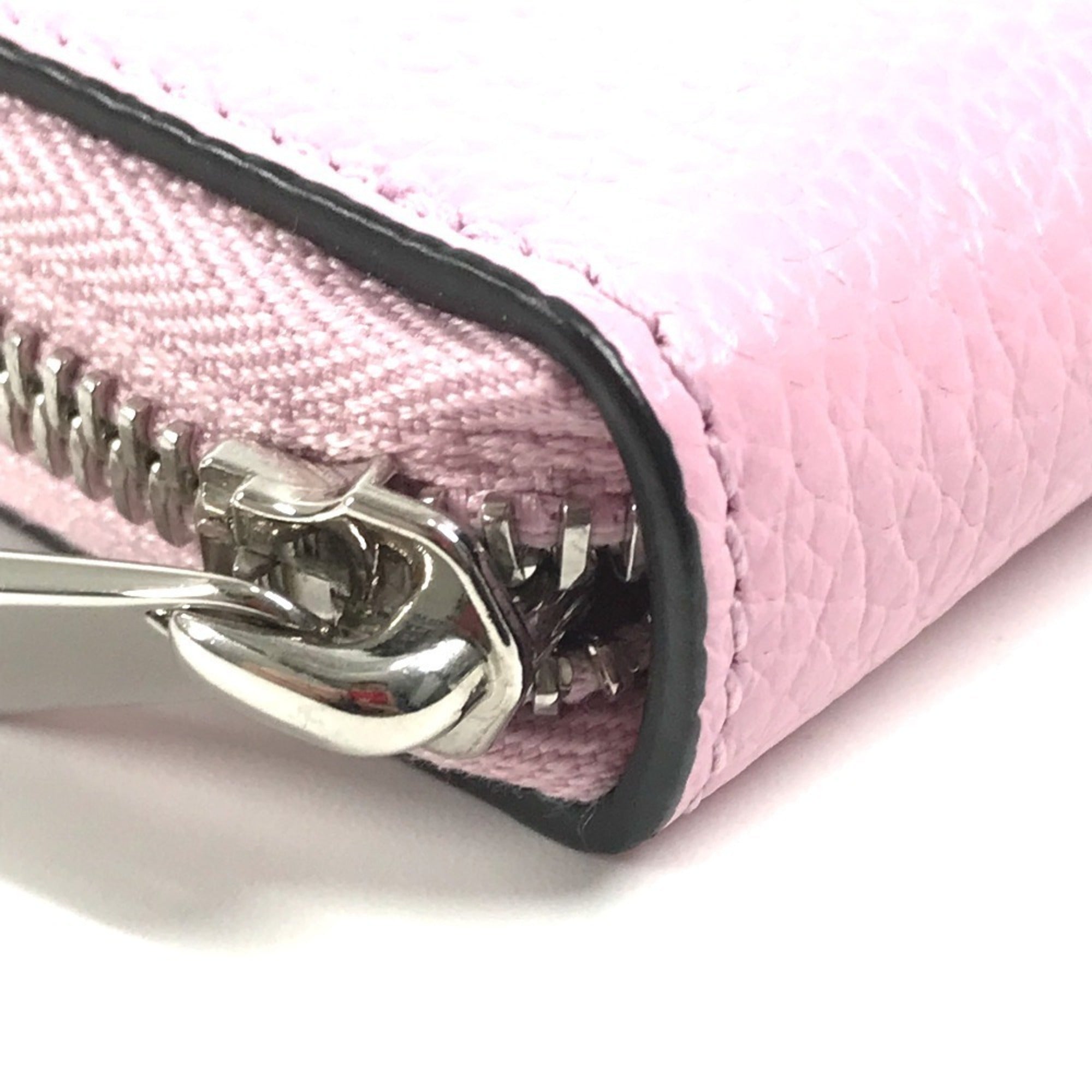 Salvatore Ferragamo Pink Leather Coin Purse/Coin Case (Pre-Owned)