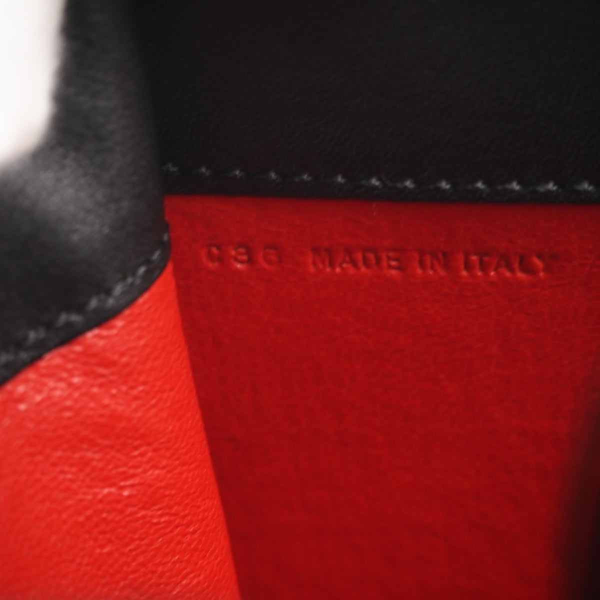 Cartier Panthère Black Leather Handbag (Pre-Owned)